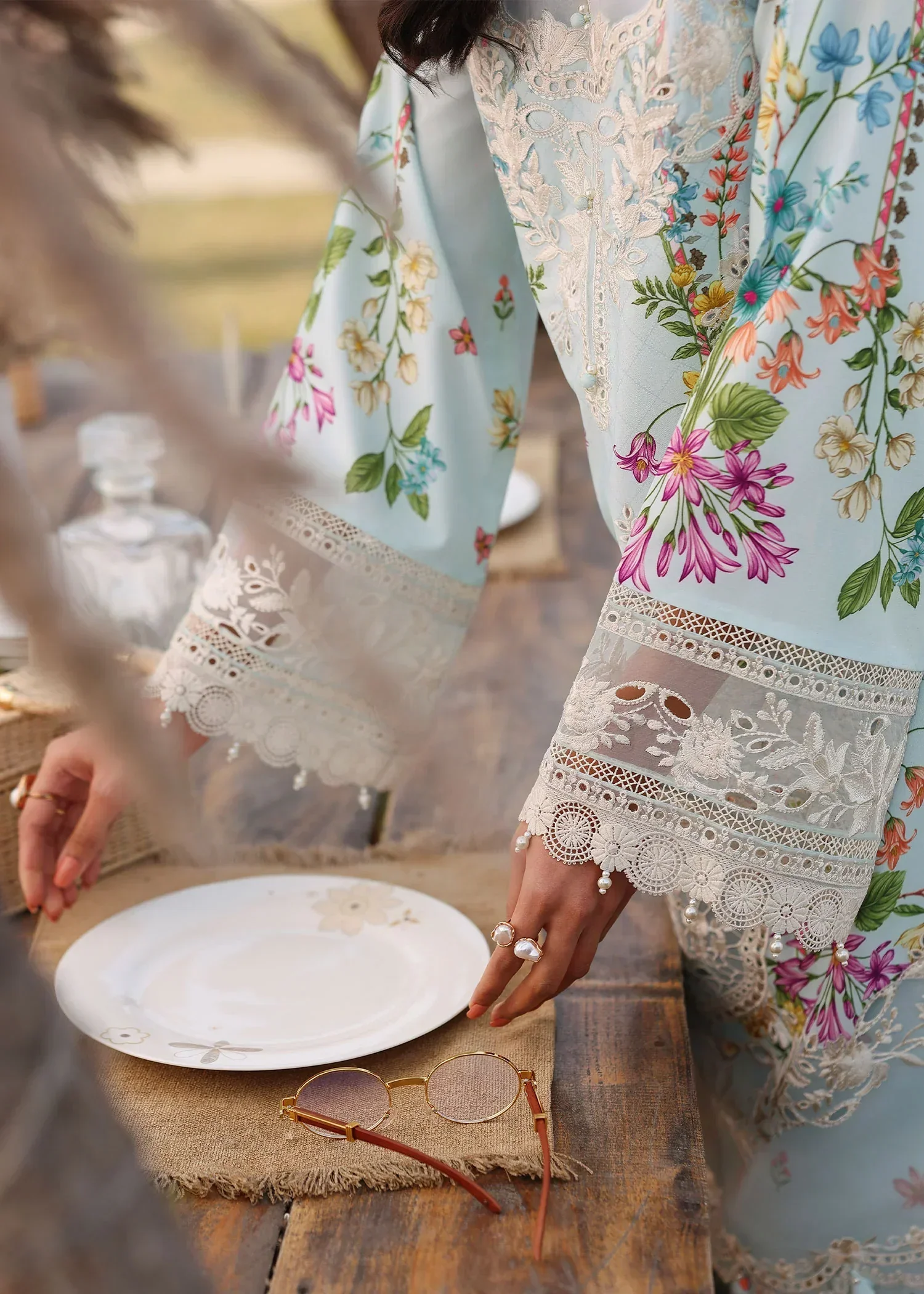 Sardinia Festive Lawn – Wild Bloom - Image 5