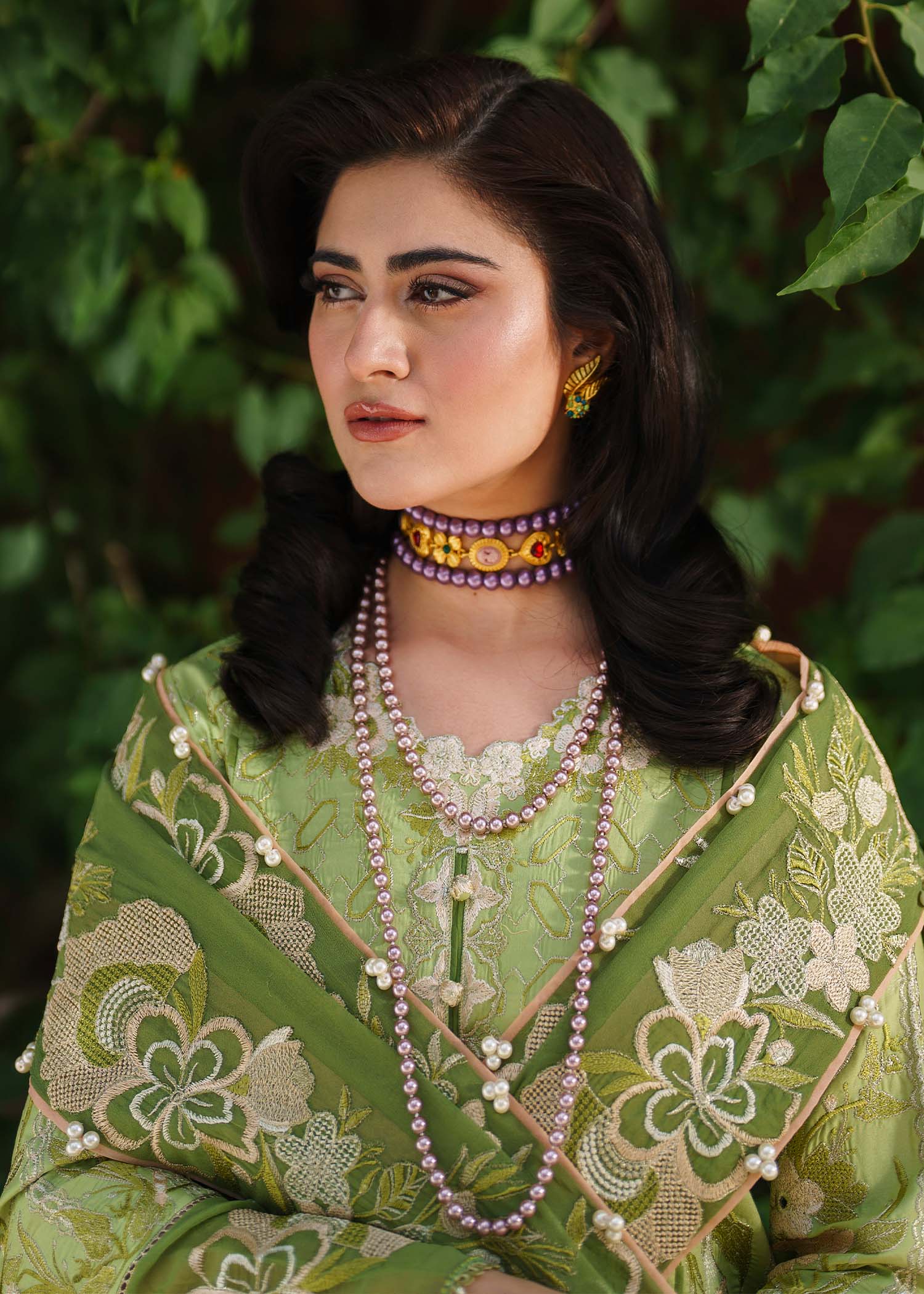 Shurooq Luxury Lawn '24 – OLIVIA - Image 4