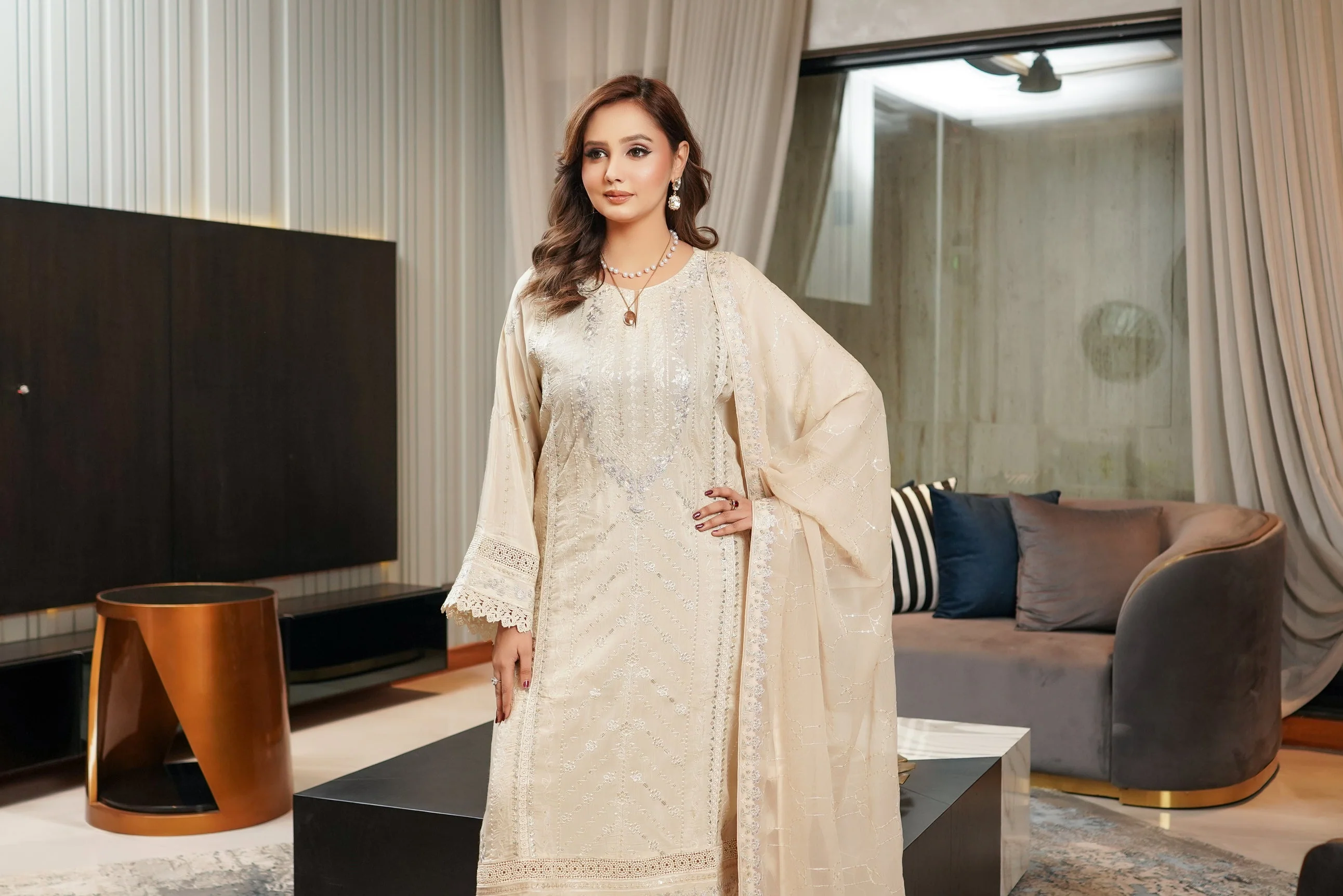 Inara Shamooz Silk Edit Festive Pret Formals – D-9 - Image 5