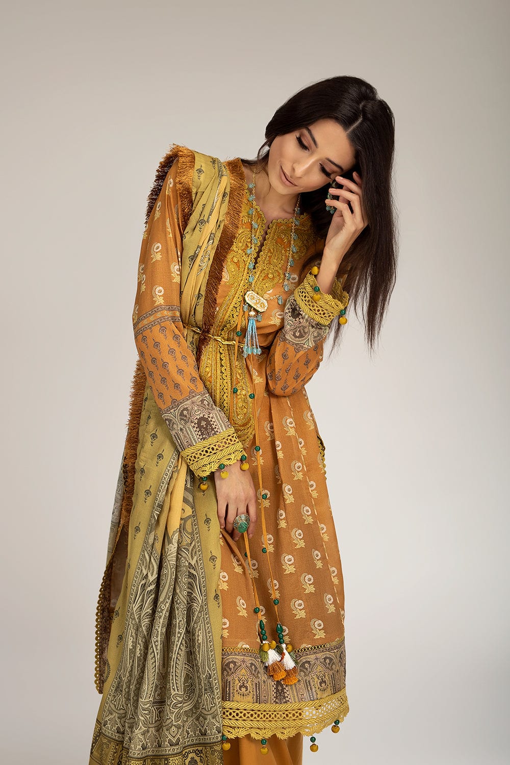Sobia Nazir Lawn Prints Collection 2022 – Design 2A - Image 3