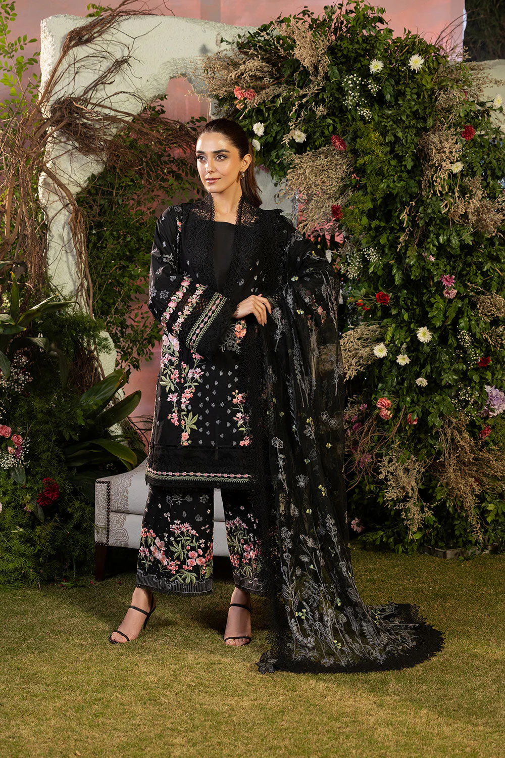 Sobia Nazir Summer Luxury Lawn – Design 14B - Image 5