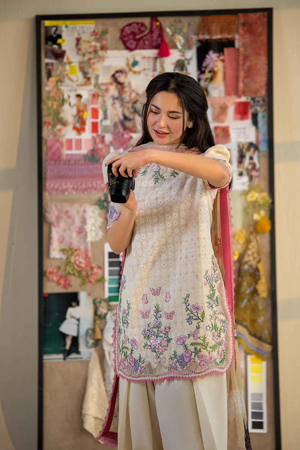 Sobia Nazir Vital Lawn – 11B - Image 12