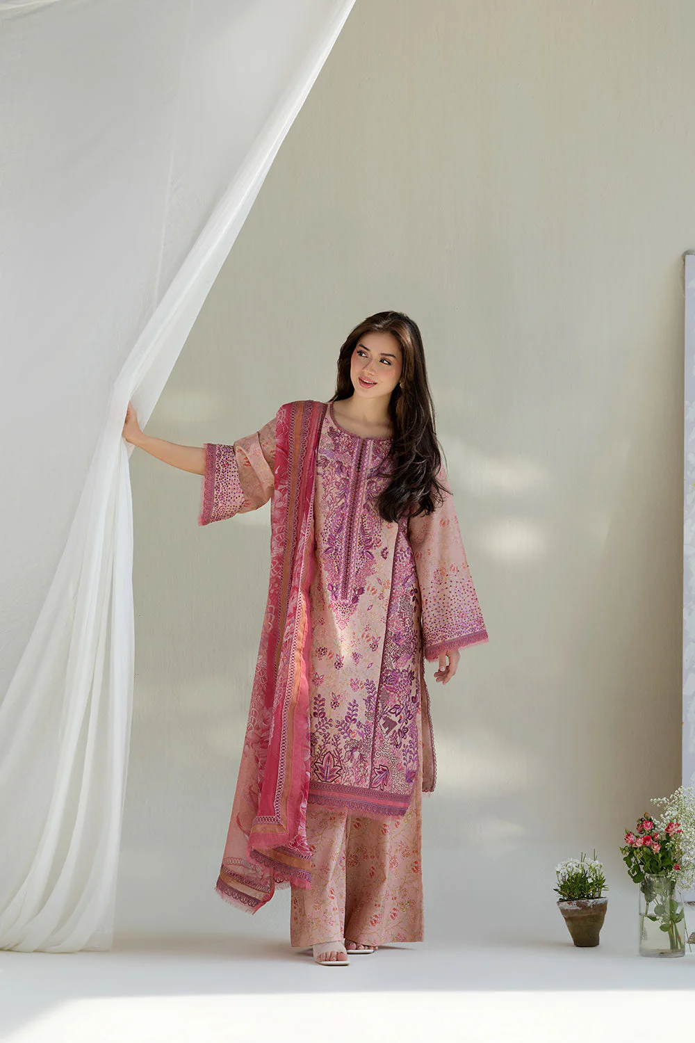 Sobia Nazir Vital Lawn – 5B - Image 6