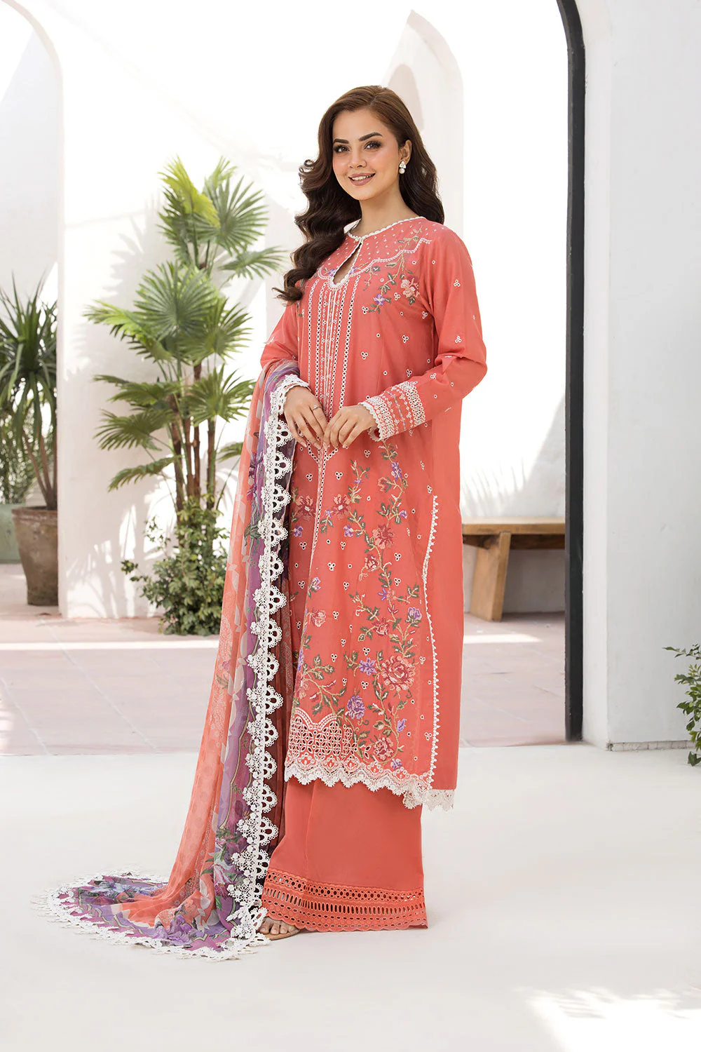 Sobia Nazir Vital Lawn – Design 4A - Image 2