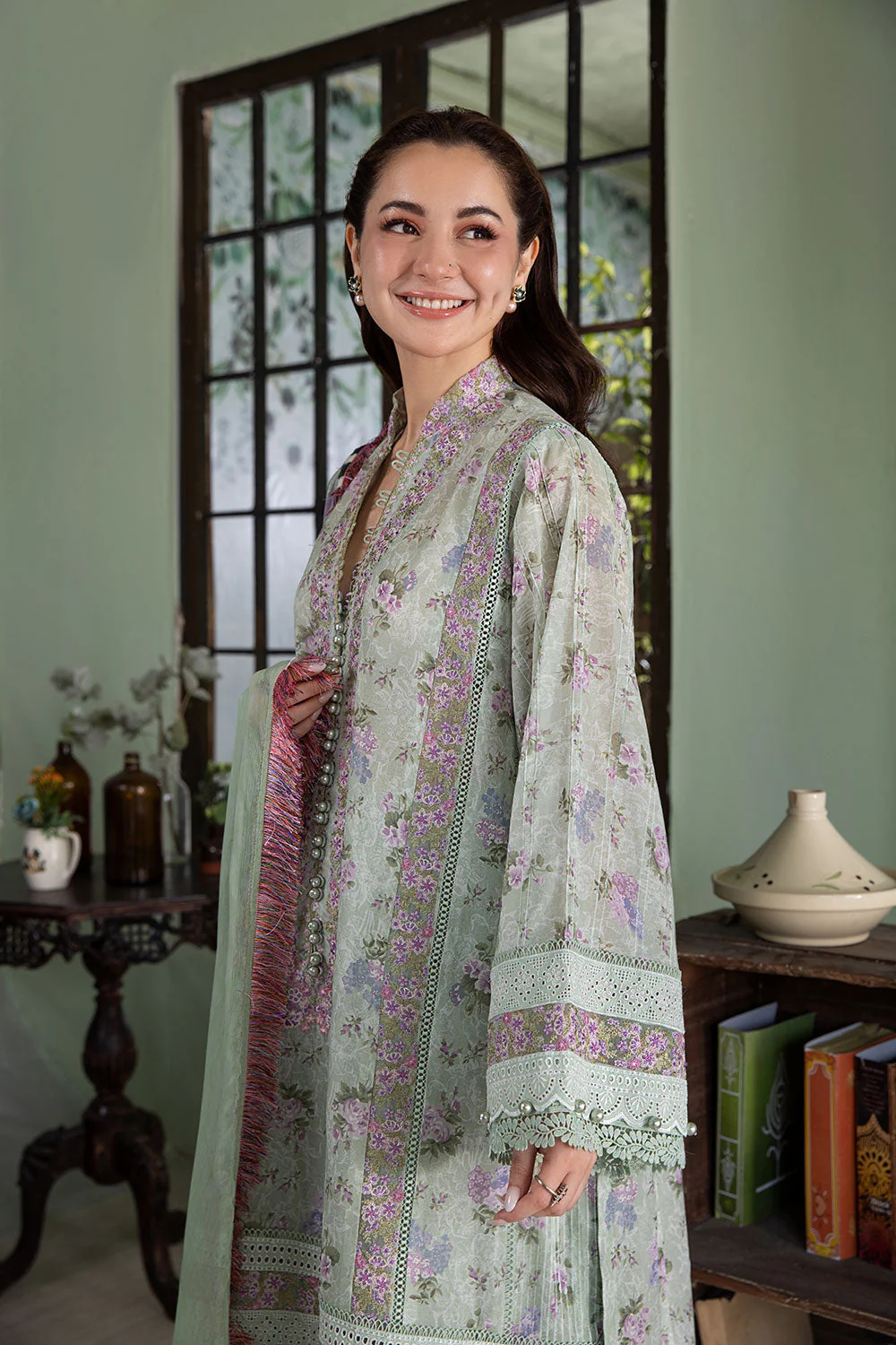 Sobia Nazir Vital Lawn Vol-2 – 4B - Image 7