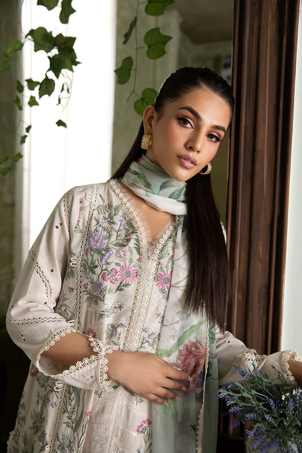 Sobia Nazir Vital Lawn Vol-2 – 9A - Image 8