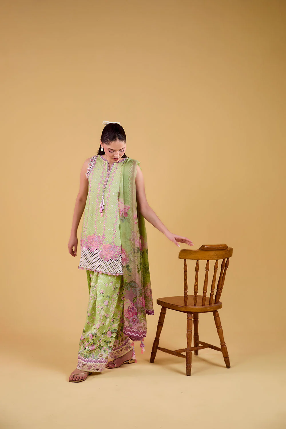 Sobia Nazir Vital Luxury Lawn Vol-2 – D-7A - Image 2
