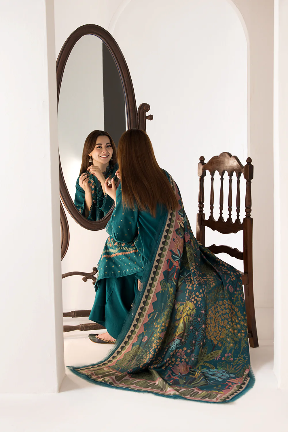 Sobia Nazir Winter with Shawl – Design 5A - Image 4