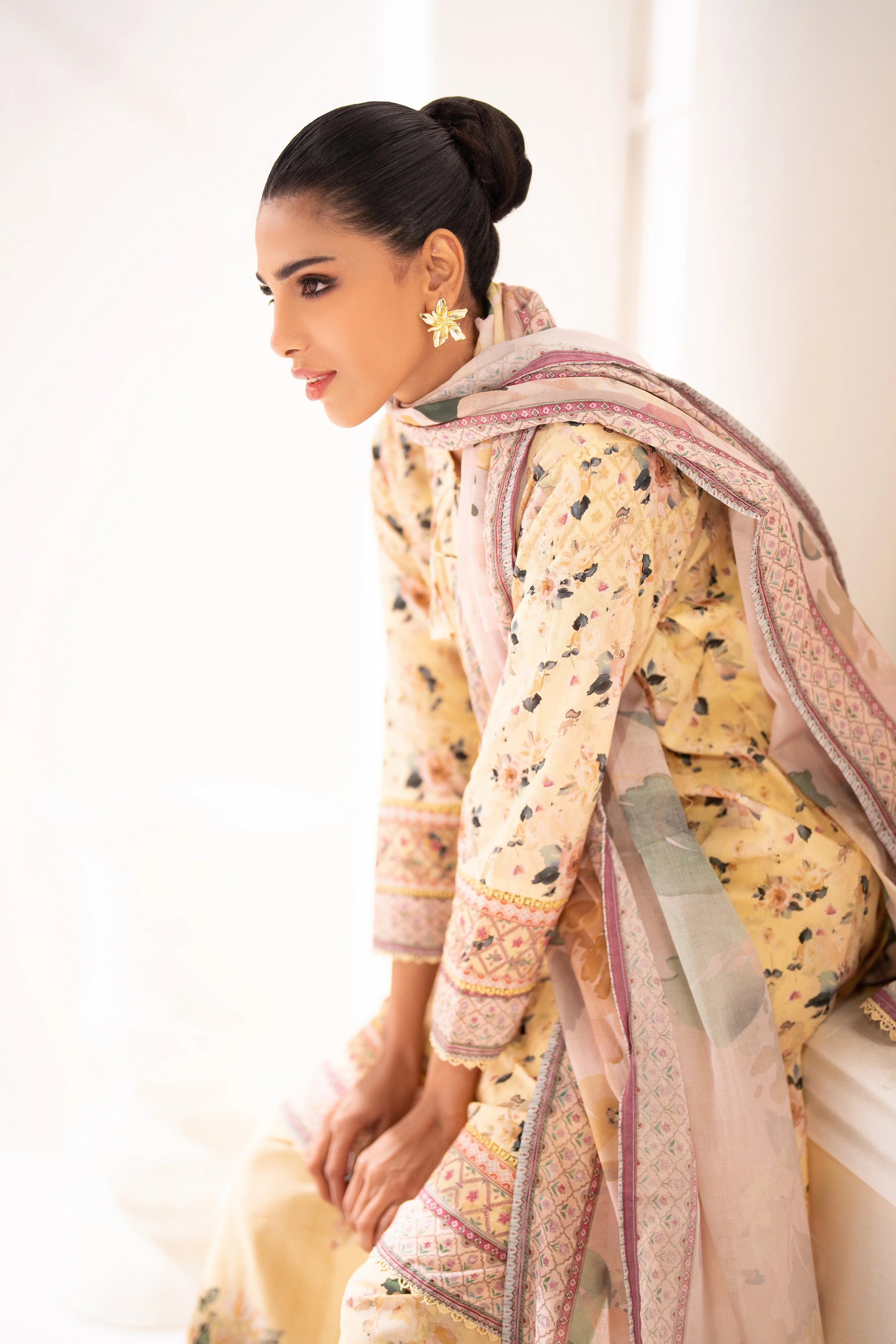 Stella Printed Lawn Vol-3 – STV3-4 - Image 3