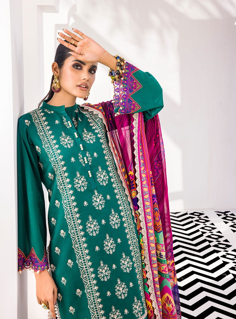 Tahra by Zainab Chottani Eid Lawn Collection – Crimson Breeze - Image 4