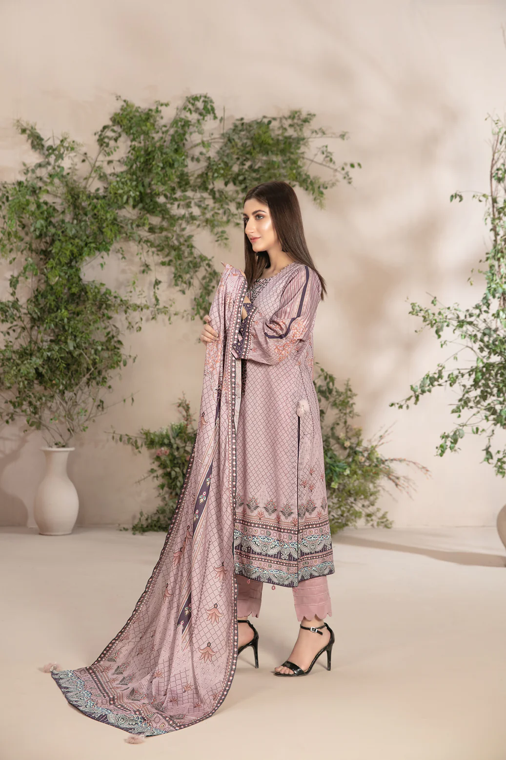 Tawakkal Alayna Lawn Collection – D-8541 - Image 2