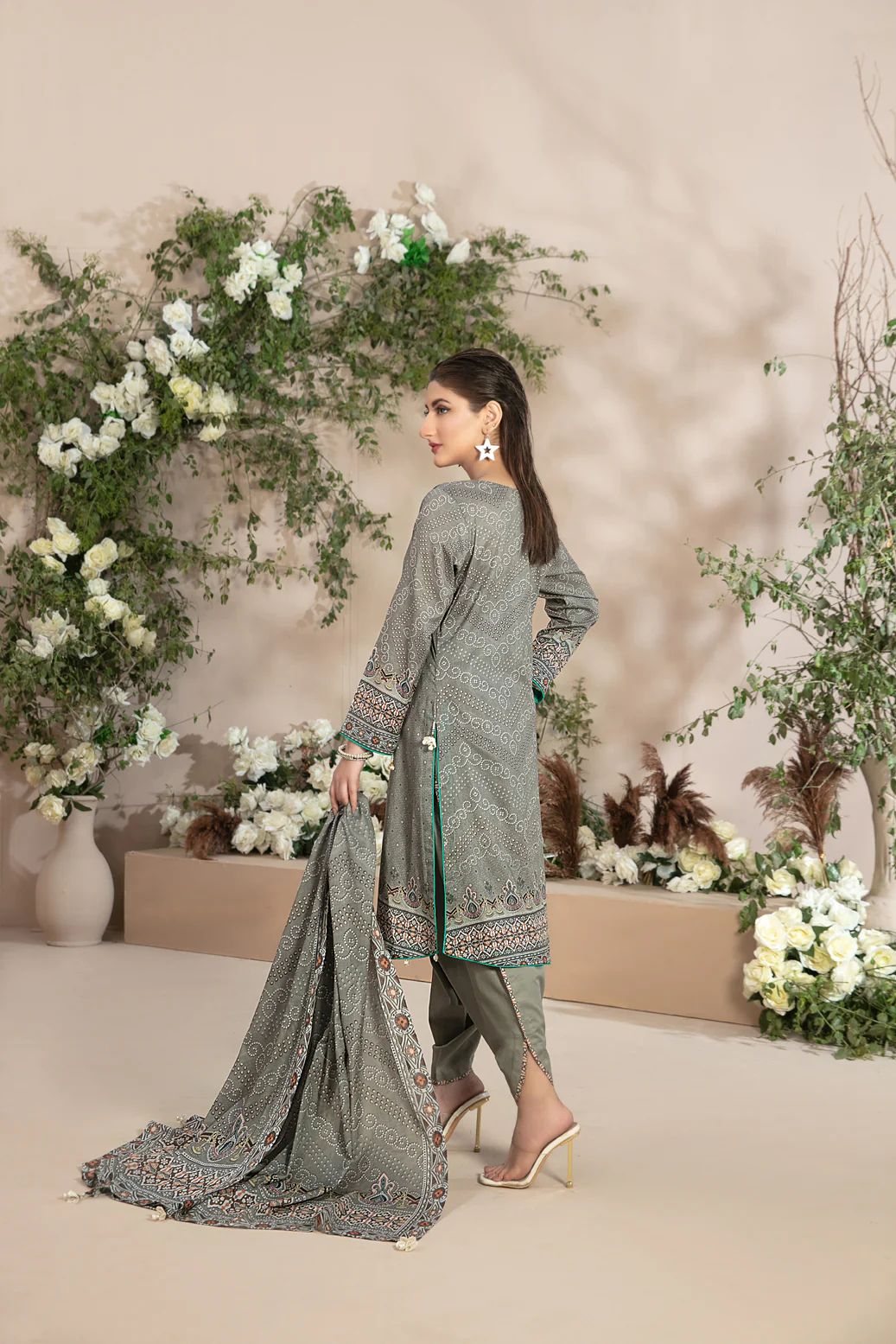 Tawakkal Alayna Lawn Collection – D-8547 - Image 2