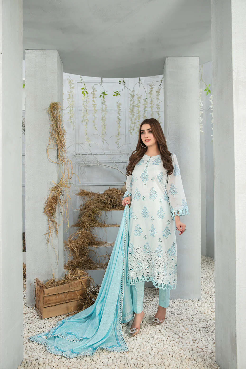 Tawakkal Freya Lawn Collection 2023 – D-8643