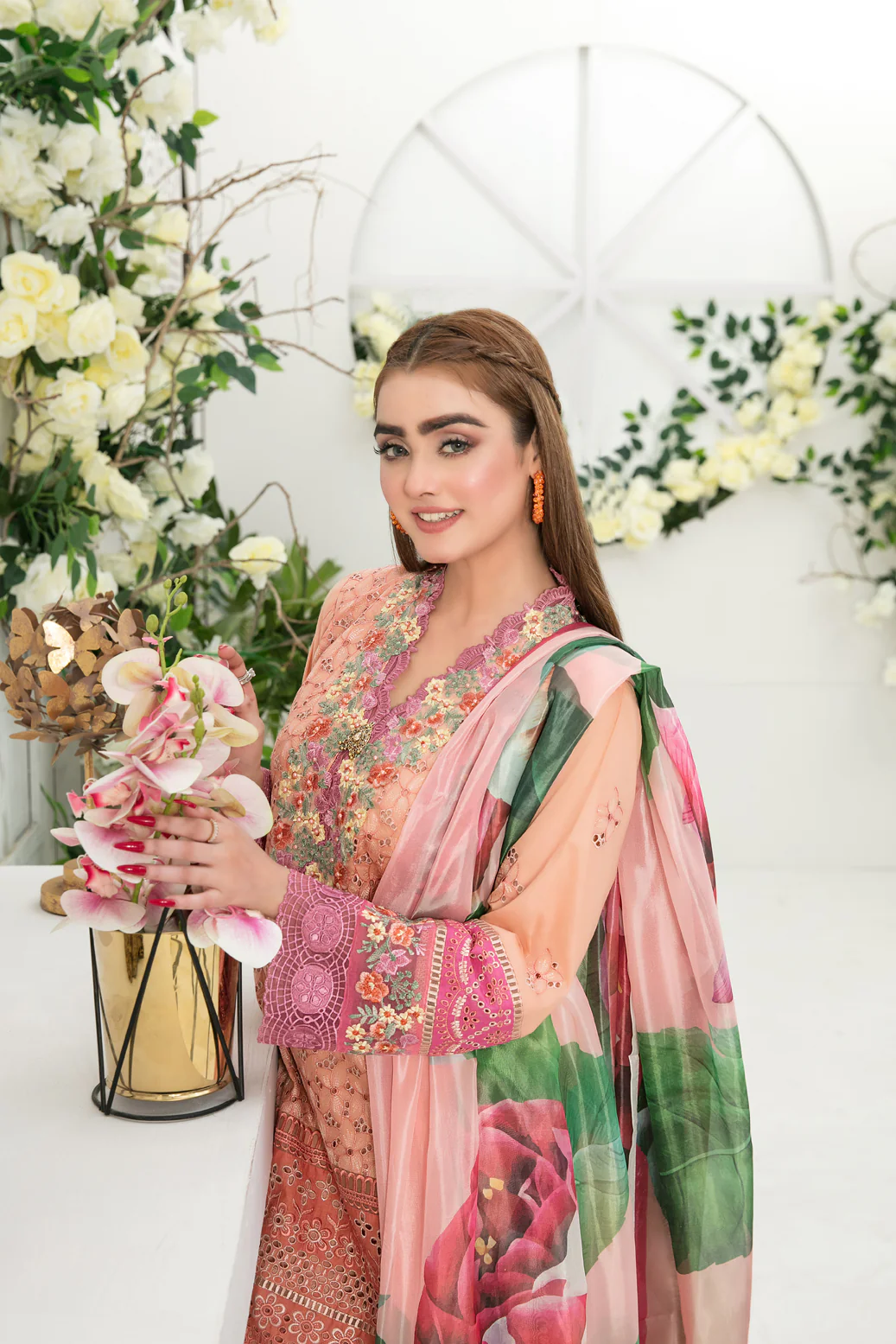 Tawakkal Izel Semi-Stitched Lawn Collection 2023 – D-7201 - Image 2