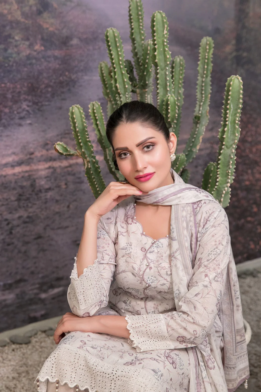 Tawakkal Lamis Lawn Collection 2022 – D-6736 - Image 3