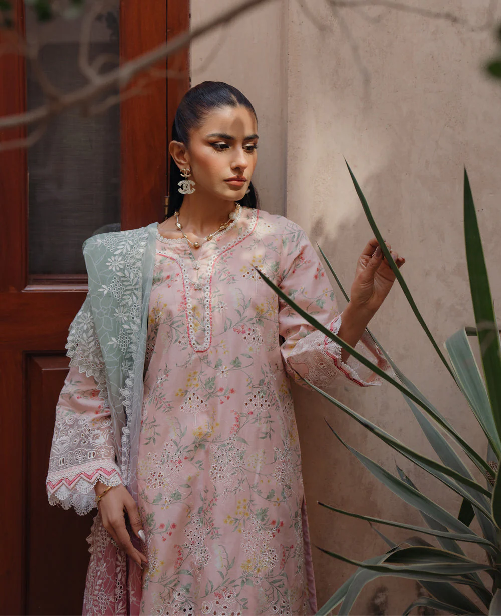 Xenia Farozaan Luxury Lawn Collection – ZUBEENA - Image 3