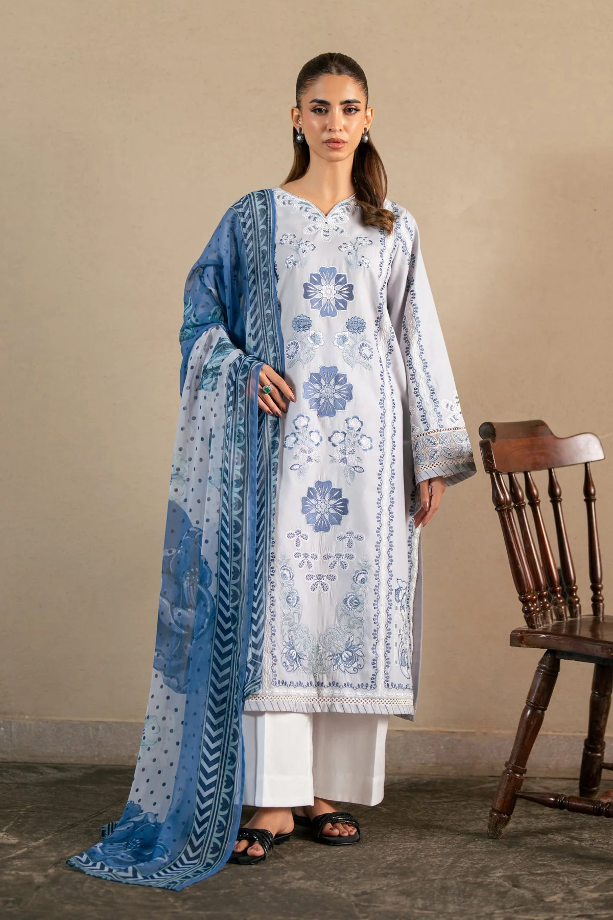 Xenia Layana Spring Lawn – HASTI - Image 4