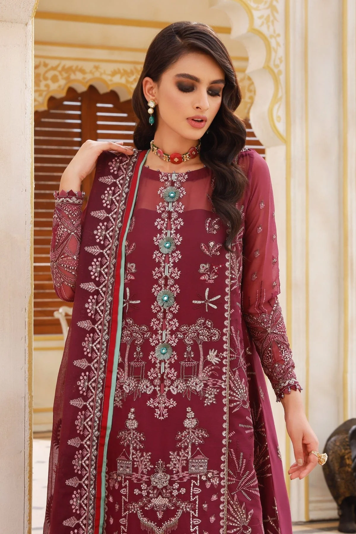 Xenia Pareesia Embroidered Chiffon Collection Chapter 2 – HURREM - Image 8