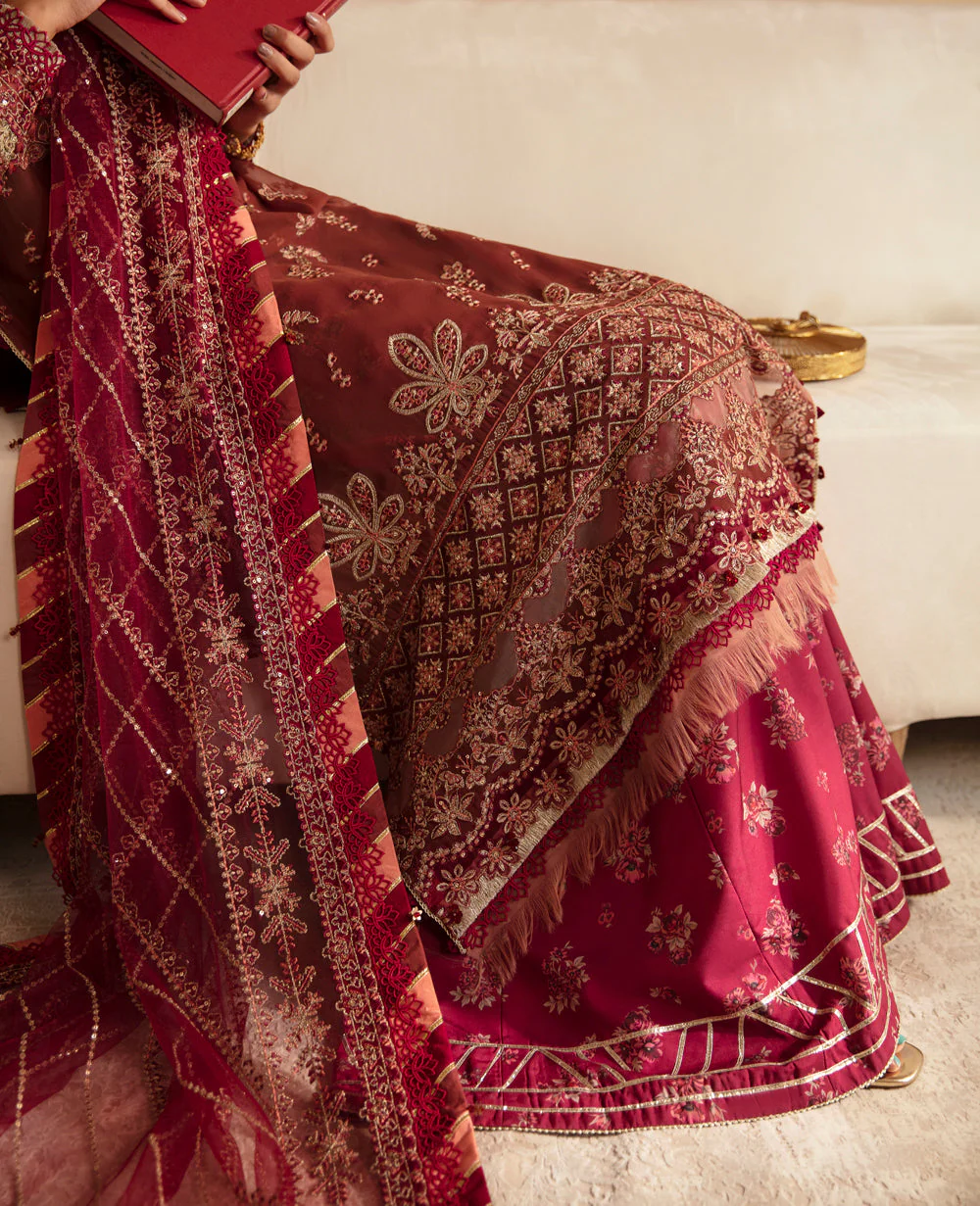 Xenia Raahi Luxury Formals – ISHAMA - Image 9