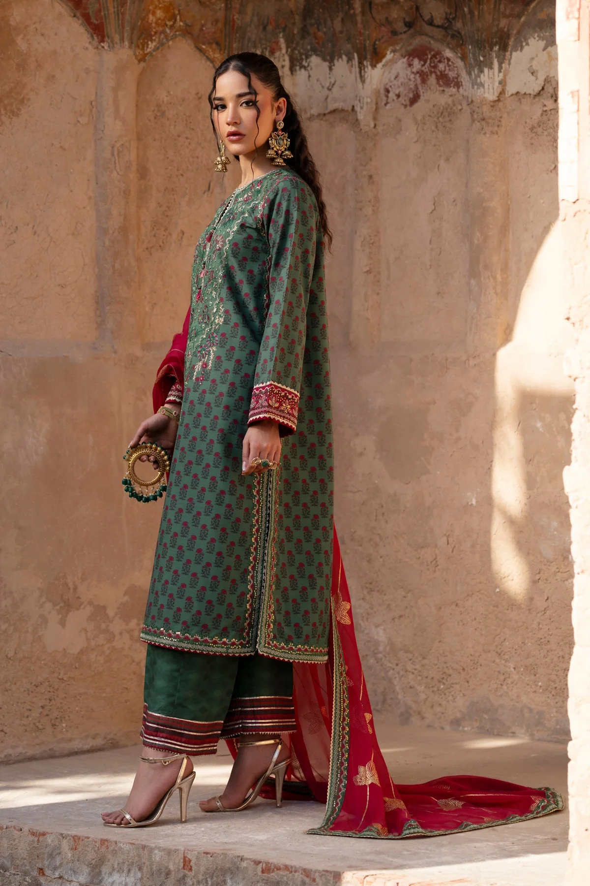 Xenia Rumi Luxury Formals – KHIZAN - Image 4