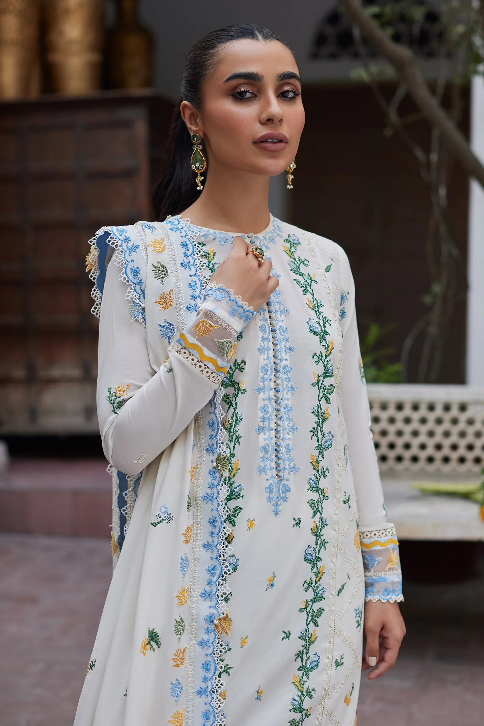 Zaha Festive Eid Lawn – LEYA (ZF24-08) - Image 3