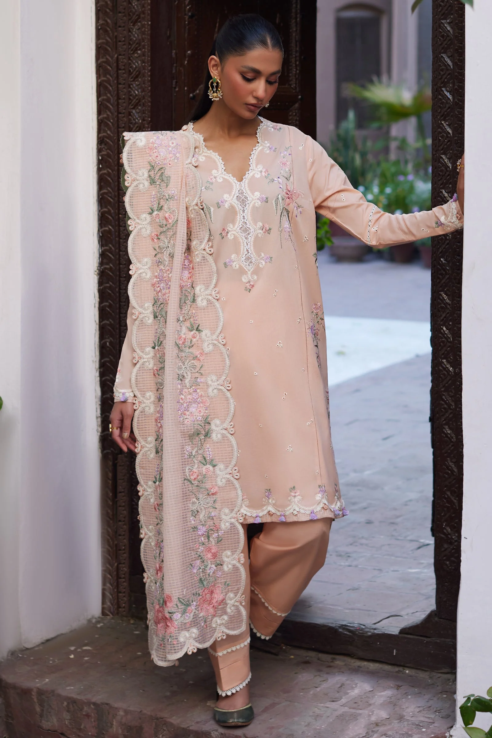 Zaha Festive Eid Lawn – SHAMS (ZF24-06) - Image 5