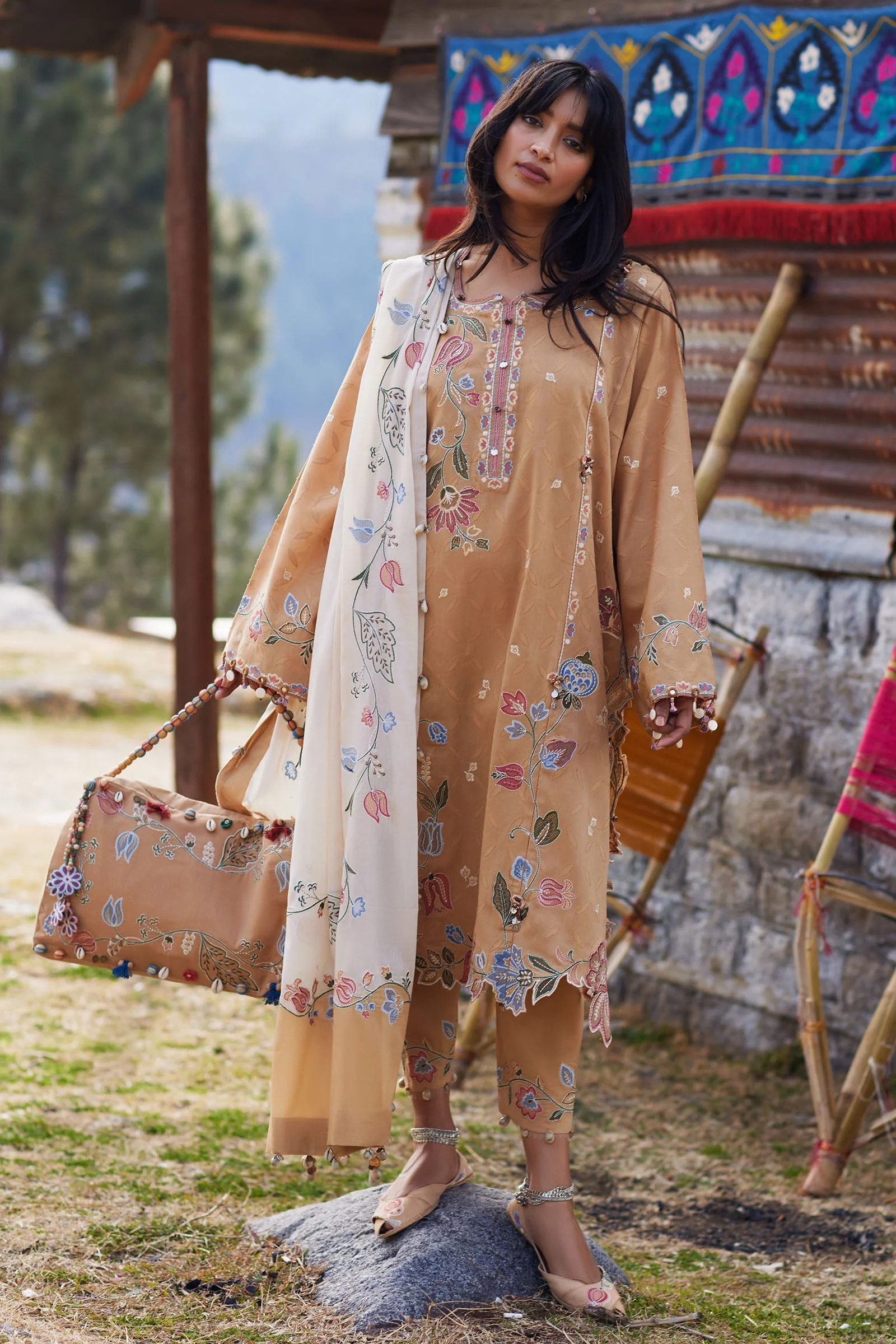 Zaha Festive Luxury Lawn – ZL26-07A - Image 2
