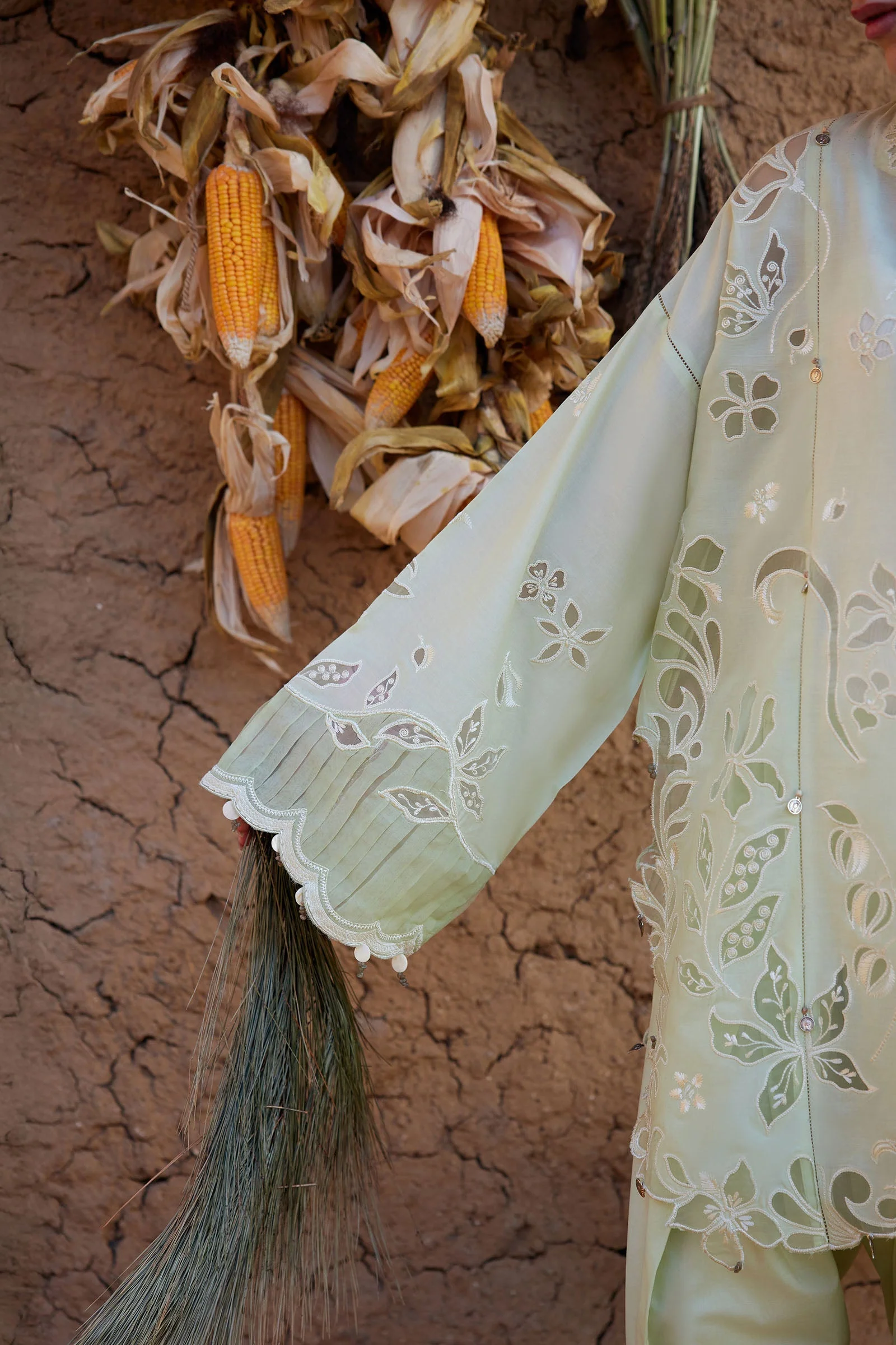 Zaha Festive Luxury Lawn – ZL26-14B - Image 4