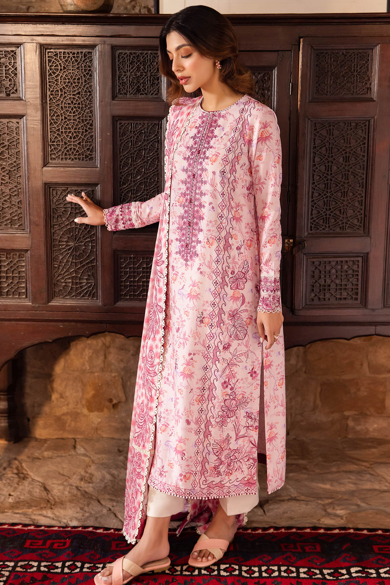 Zaha Luxury Lawn Collection 2024 – SENA (ZL24-10 B) - Image 5