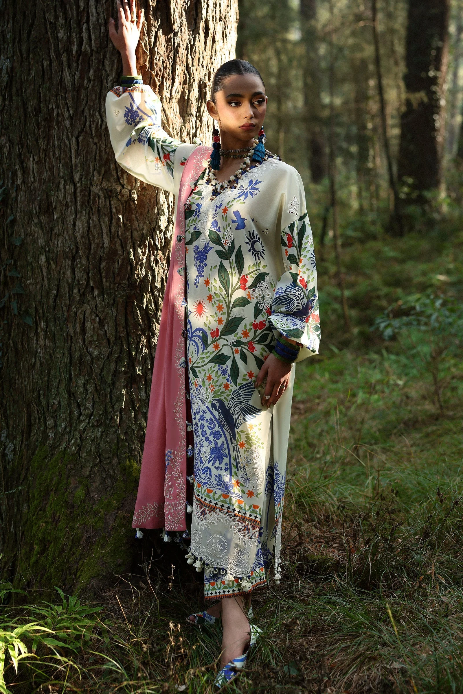 Zaha Neelum Luxury Lawn – WHITE SOLANA (ZL25-03 B) - Image 6