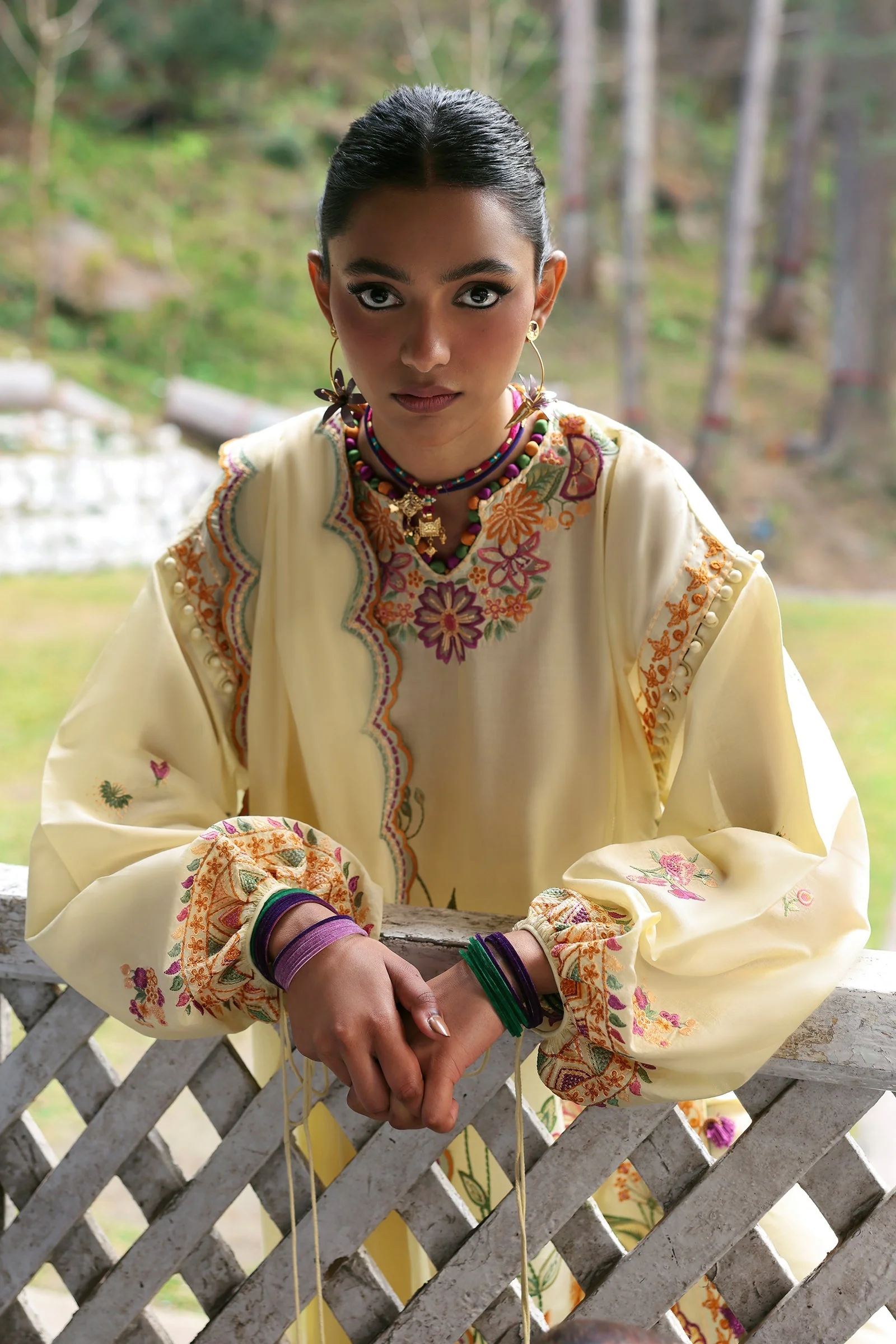 Zaha Neelum Luxury Lawn – ZANIA (ZL25-13 A) - Image 5