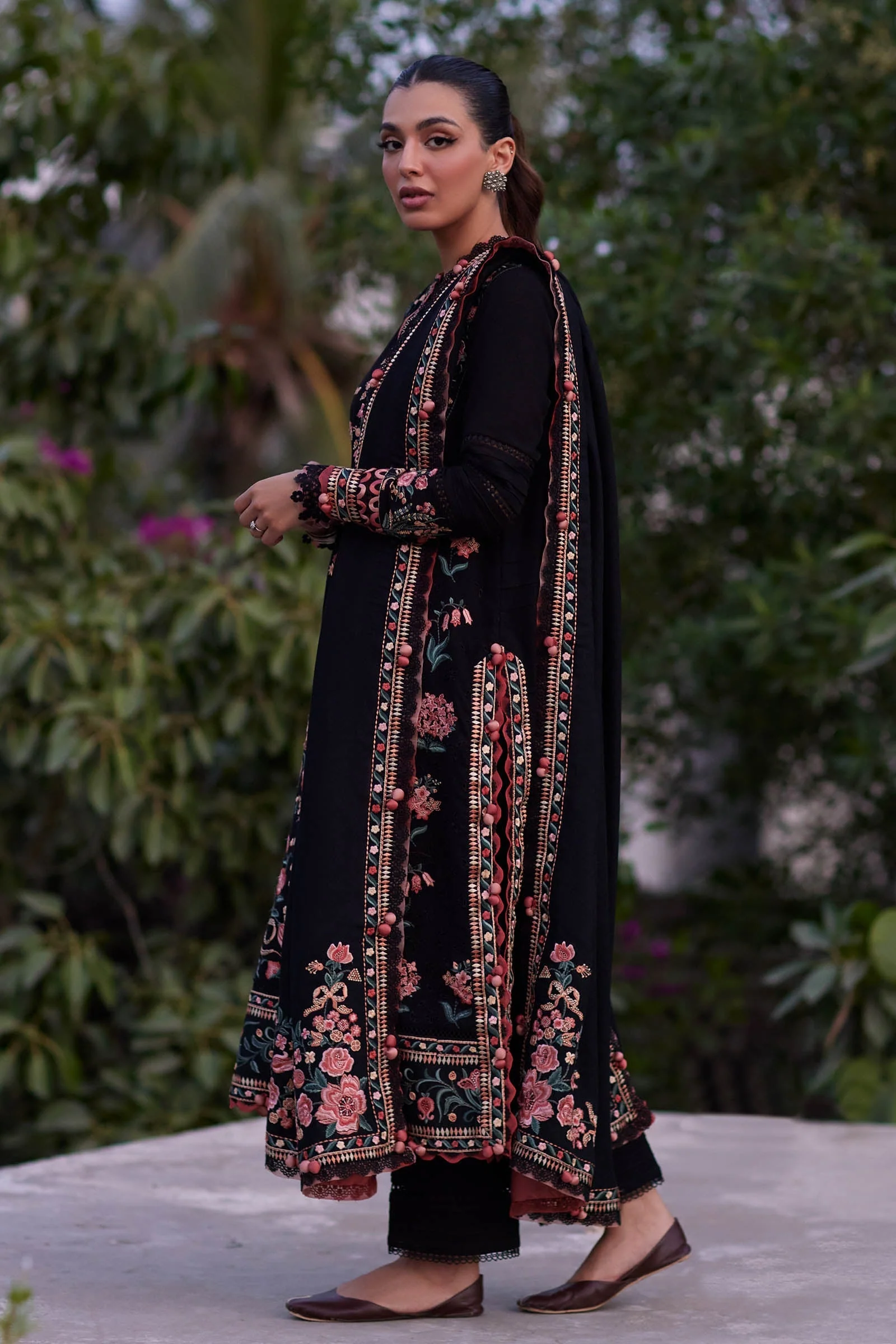 Zaha Winter Collection 2023 – NEHIR (ZW23-02) - Image 3