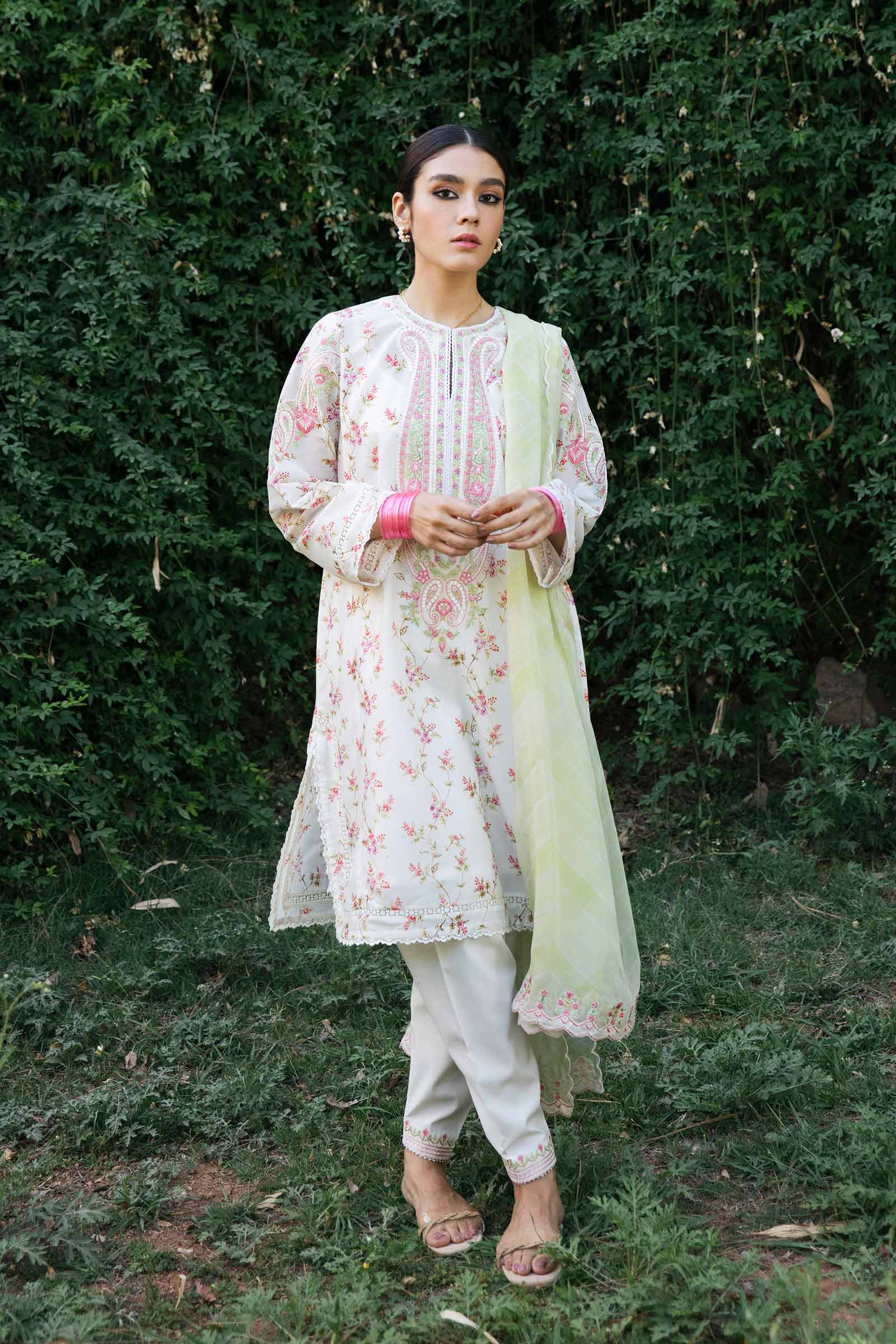 Zara Shahjahan Coco Eid Lawn Collection 2022 – ZCE22-3B - Image 2
