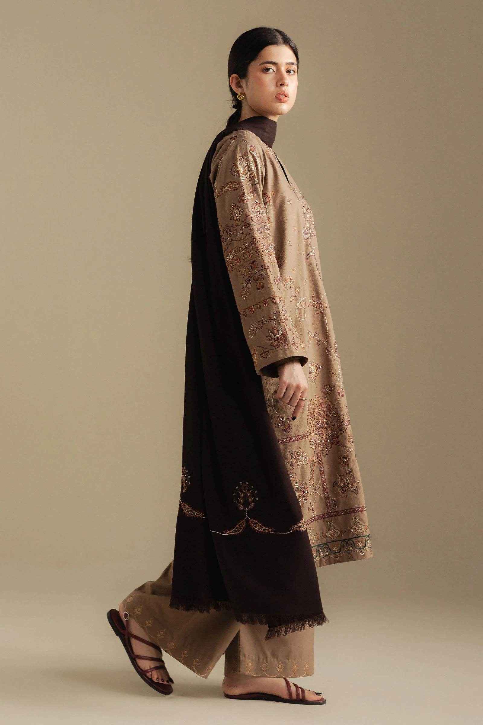Zara Shahjahan Coco Fall/Winter – Bloom-6B - Image 3