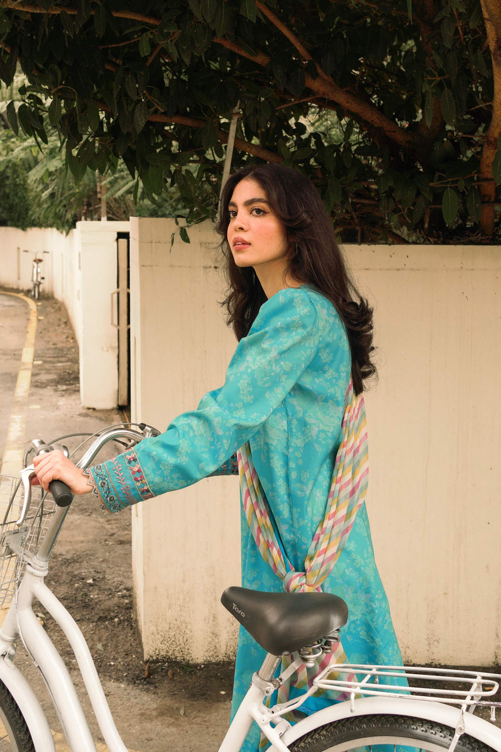 Zara Shahjahan Coco Lawn Collection 2022 – Z22-4B - Image 6