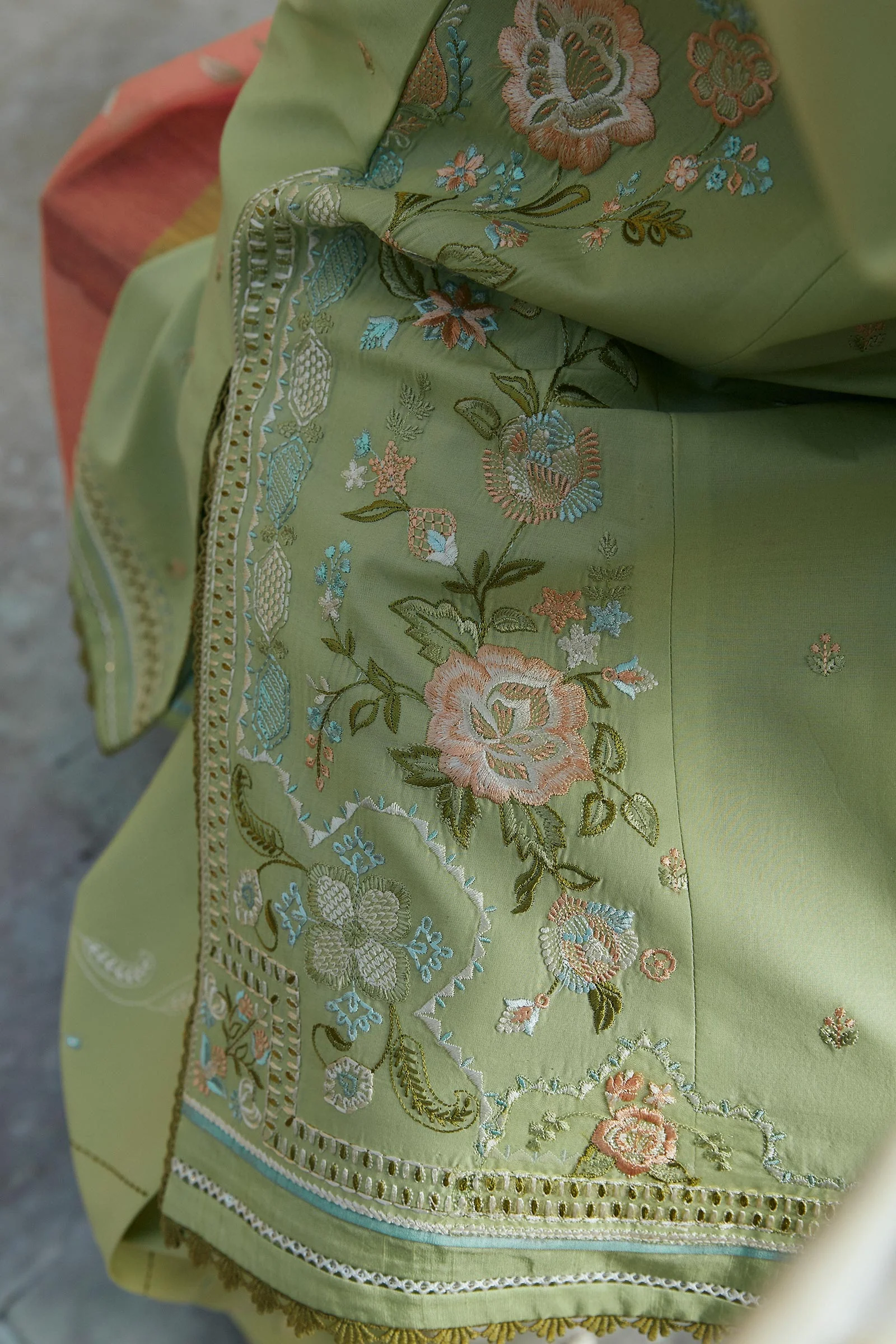 Zara Shahjahan Coco Lawn Collection 2024 – Layla-5B - Image 8