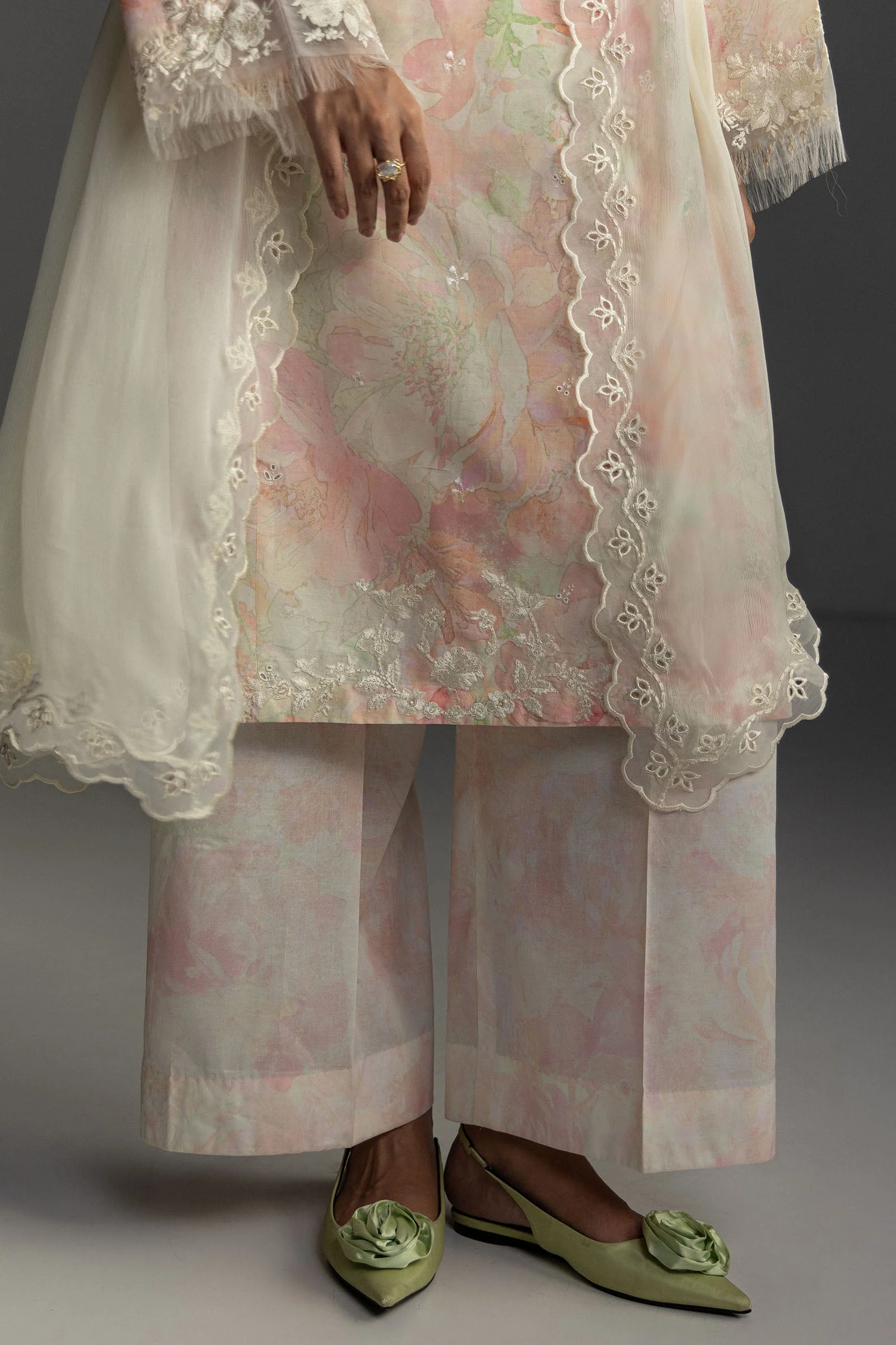 Zara Shahjahan Coco Lawn Edit – Aira-6B - Image 5