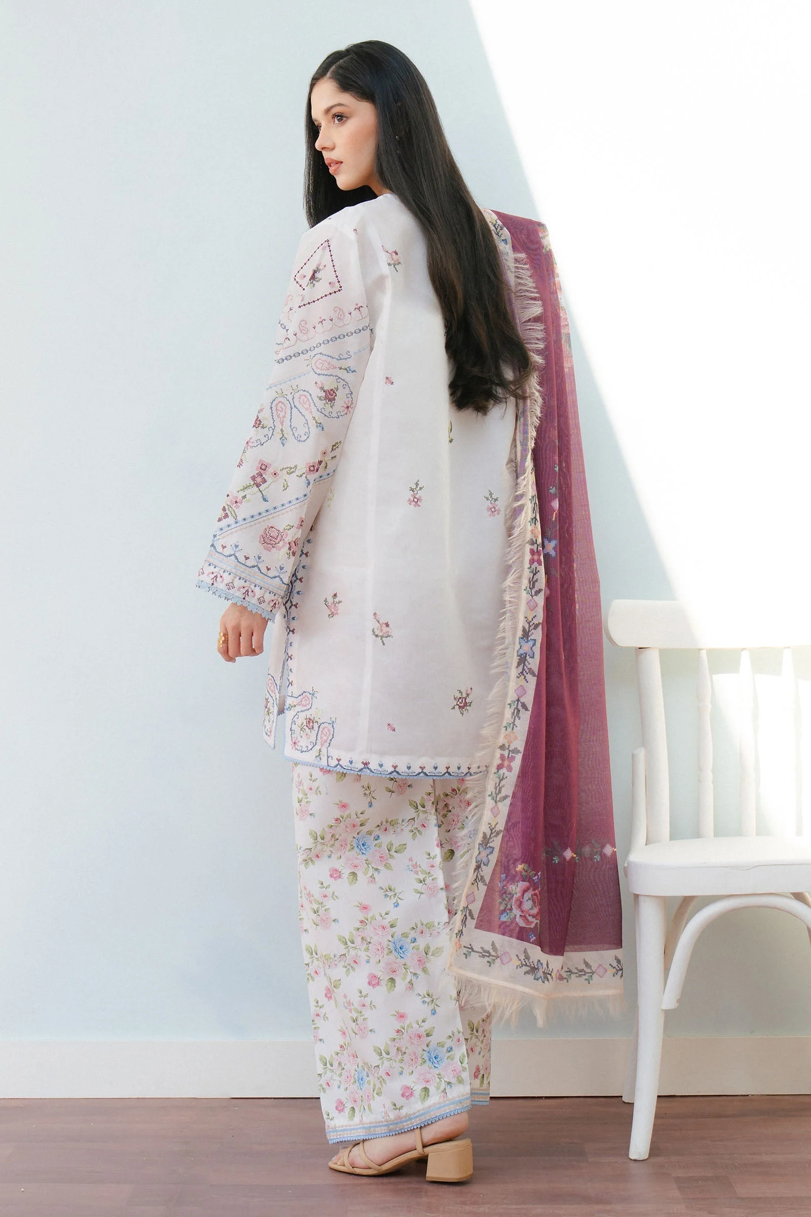 Zara Shahjahan Coco Lawn – SERENE-2B - Image 5