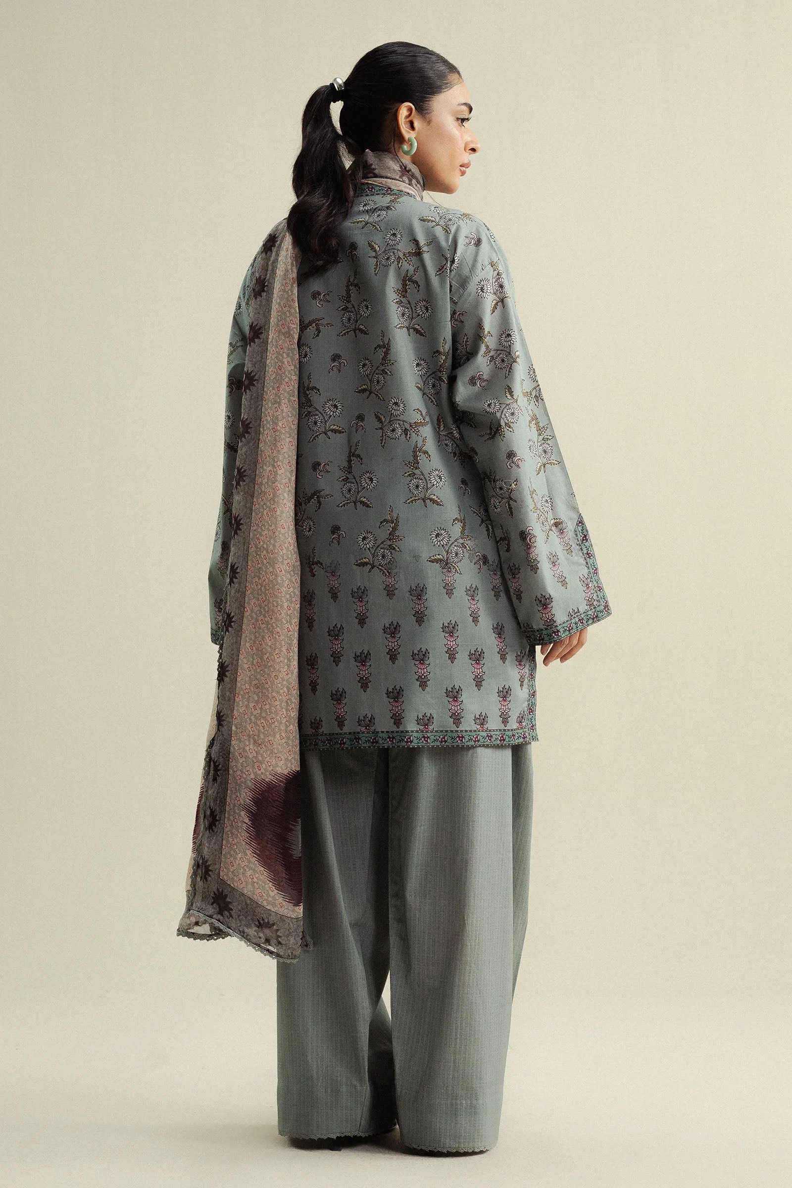 Zara Shahjahan Coco Prints Edit IV – Fable-5B - Image 4