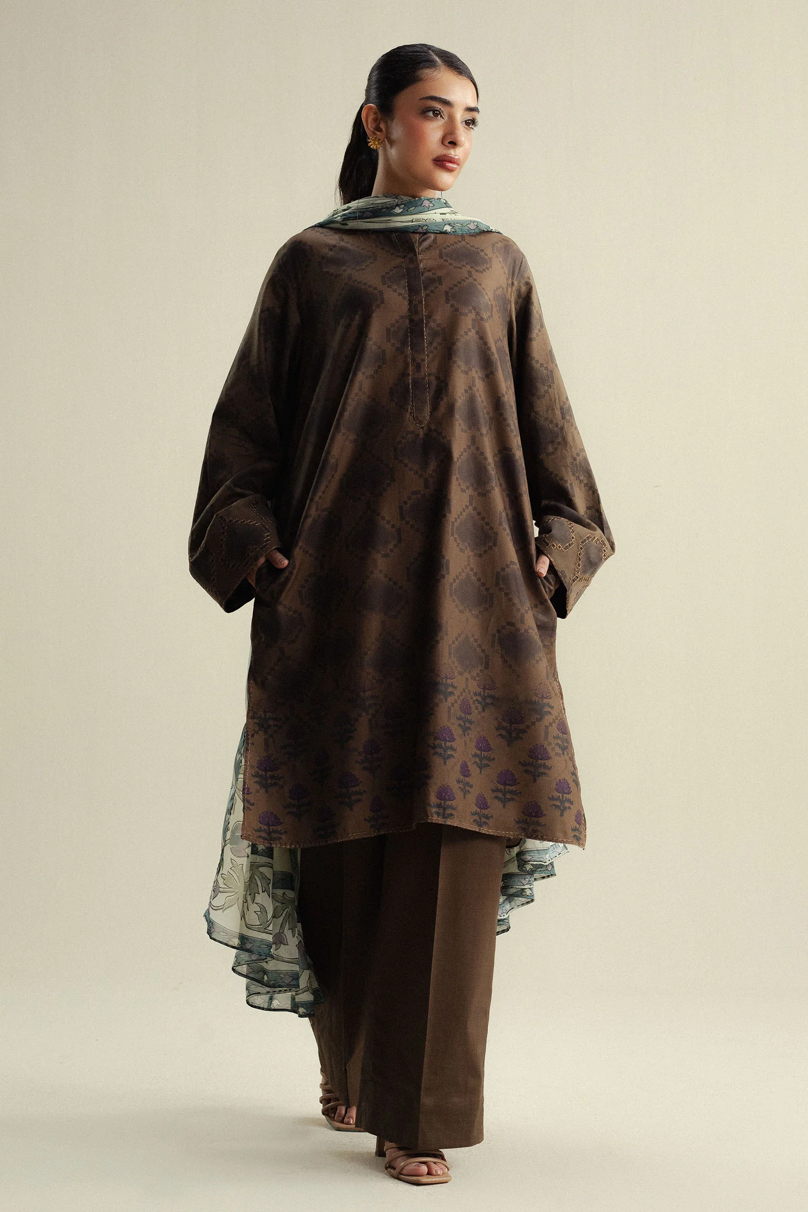 Zara Shahjahan Coco Prints Edit IV – Rove-6A - Image 5