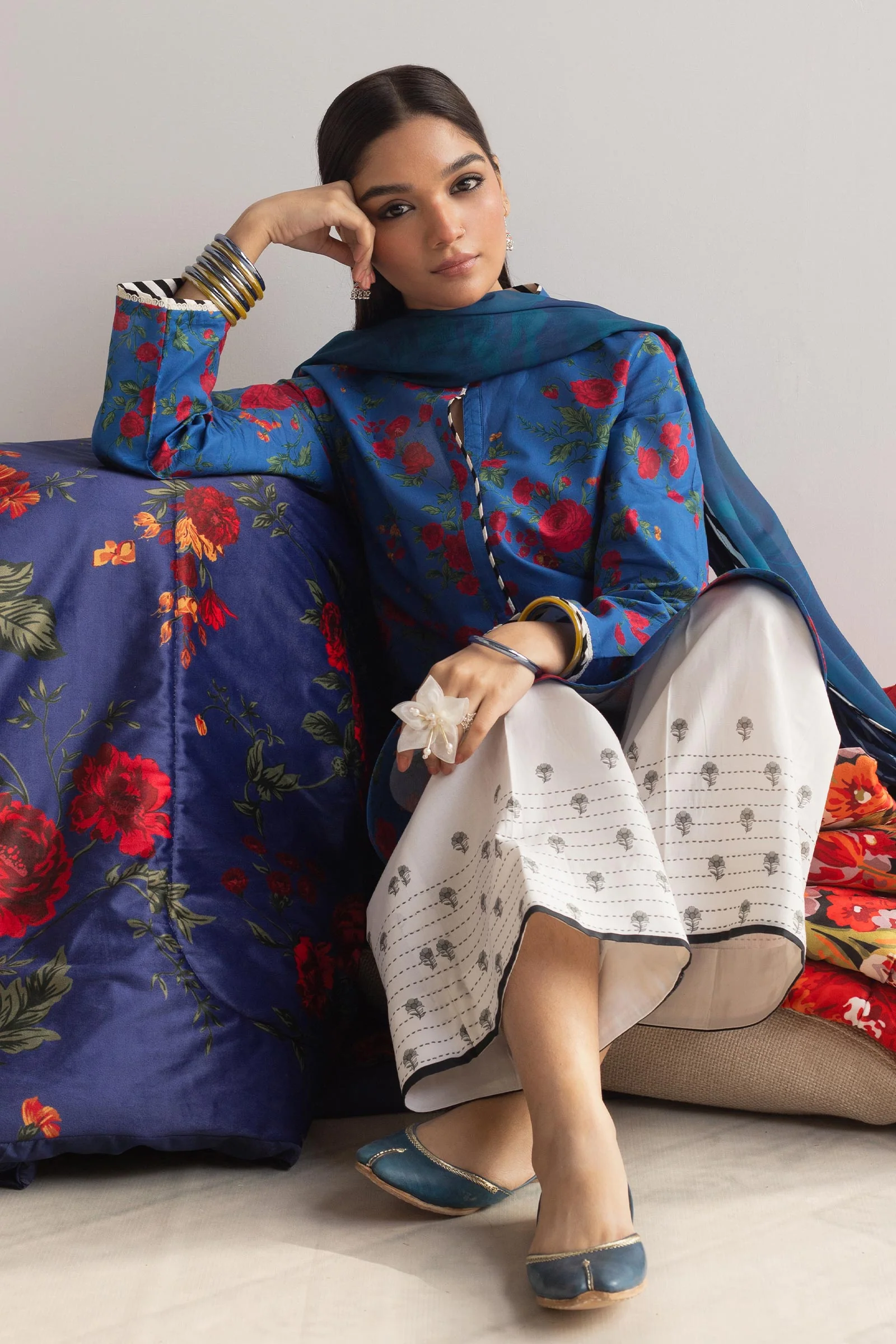Zara Shahjahan Coco Prints Lawn Collection Bulbul-D1 - Image 2
