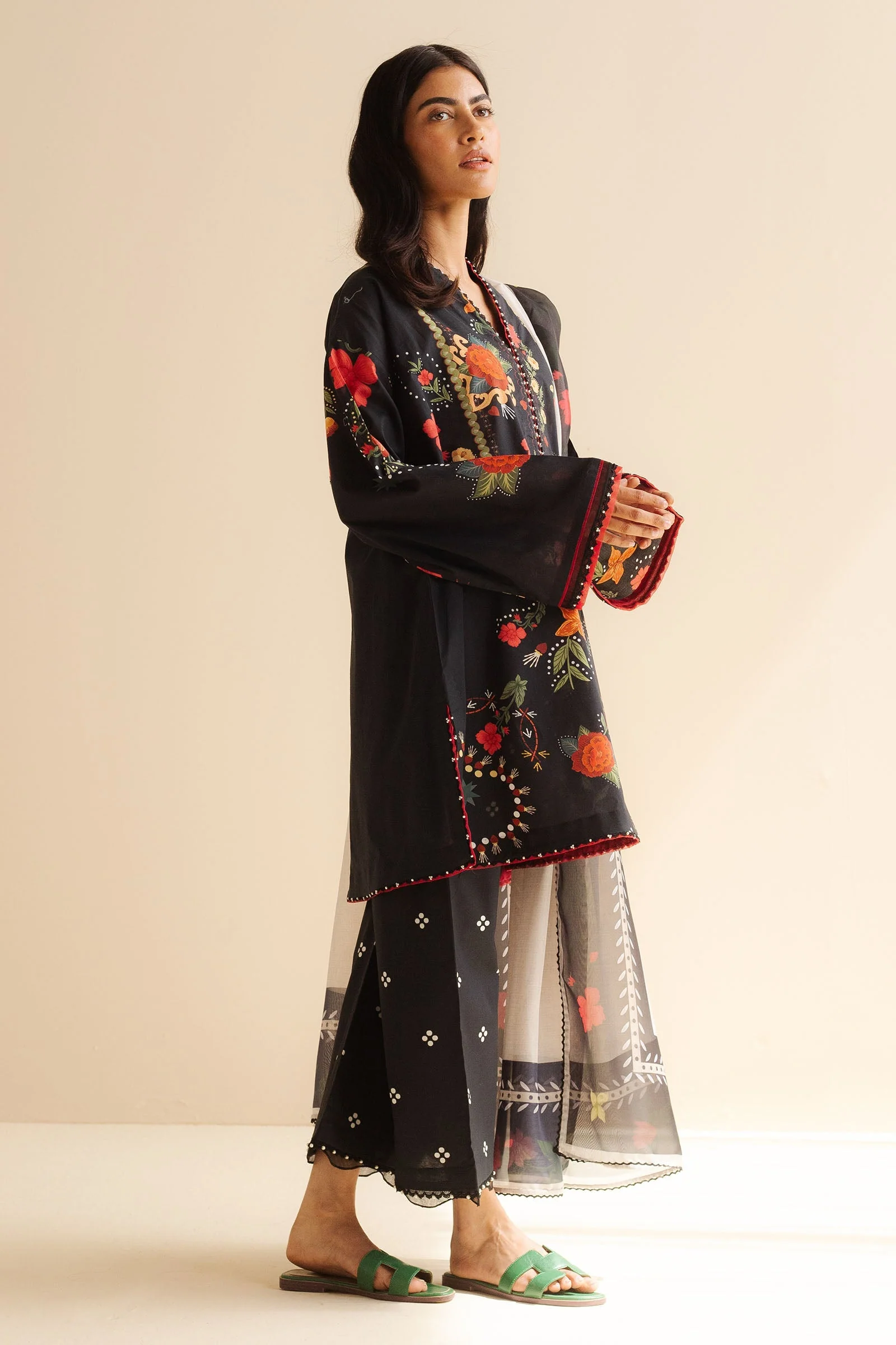 Zara Shahjahan Coco Prints Lawn Drop II – Nyra-5A - Image 3