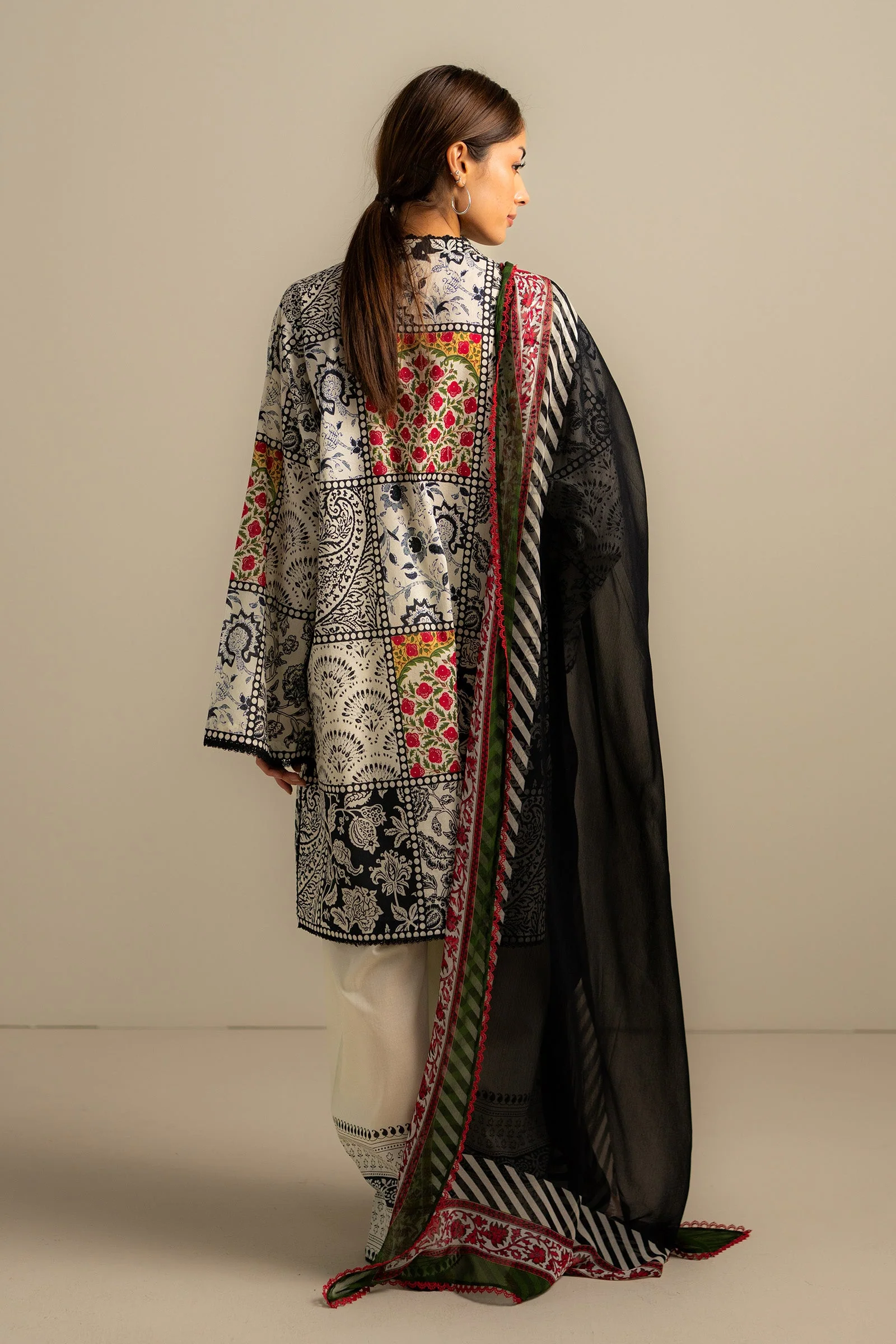Zara Shahjahan Coco Prints Lawn Edit Vol-3 – Elra-8B - Image 3