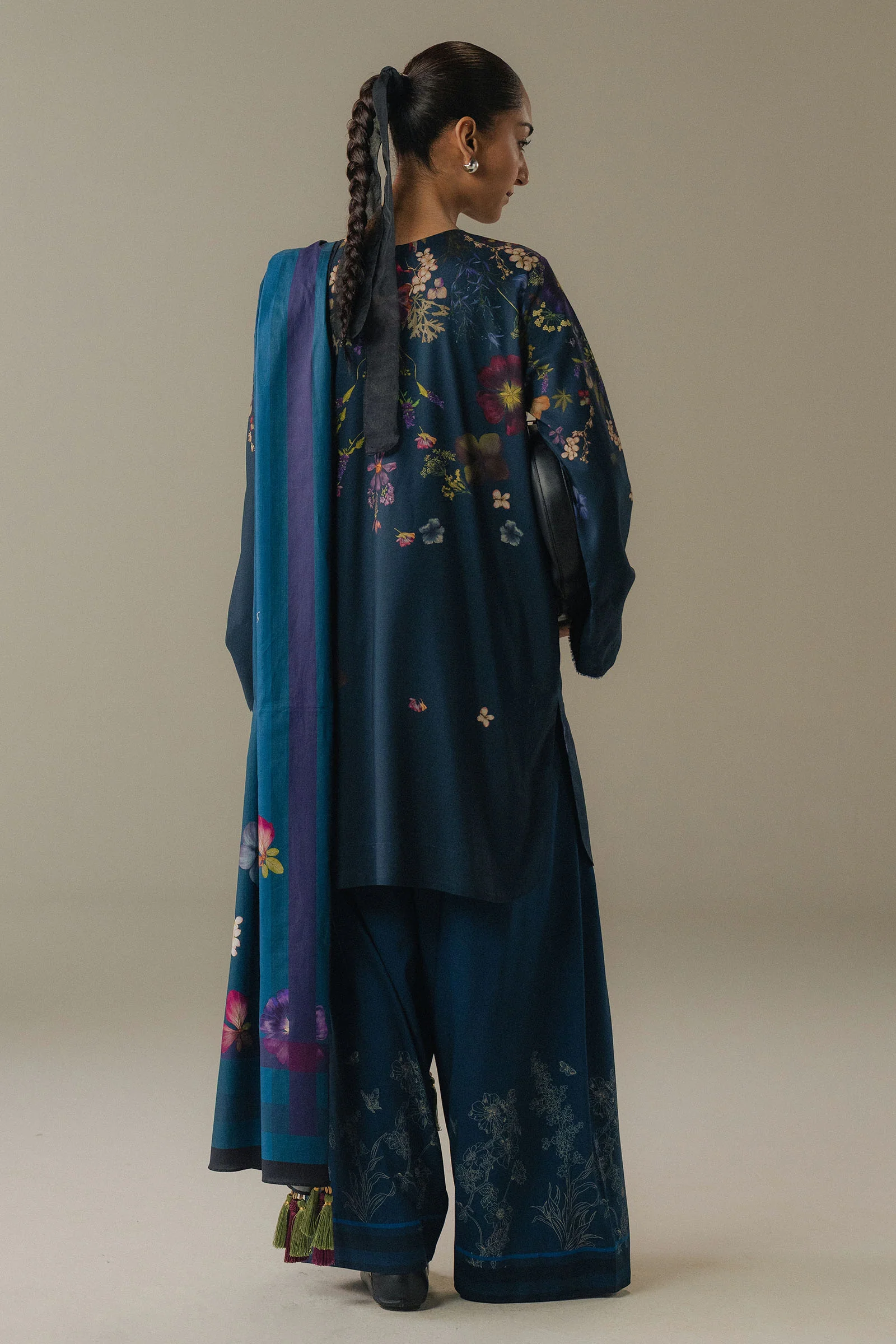 Zara Shahjahan Coco Prints Winter Edit V – Morning Echo-8A - Image 3