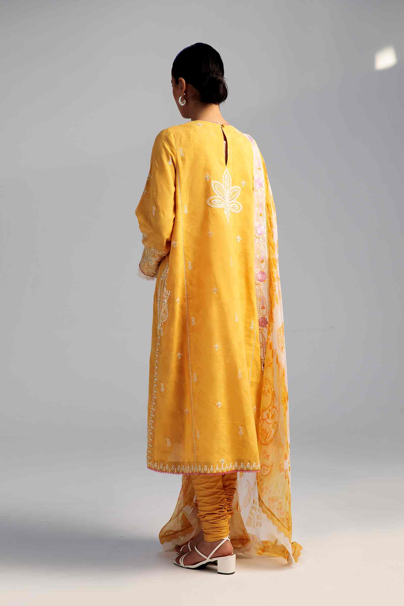 Zara Shahjahan Coco Spring/Summer Lawn Collection 2023 – Z23-9A - Image 6
