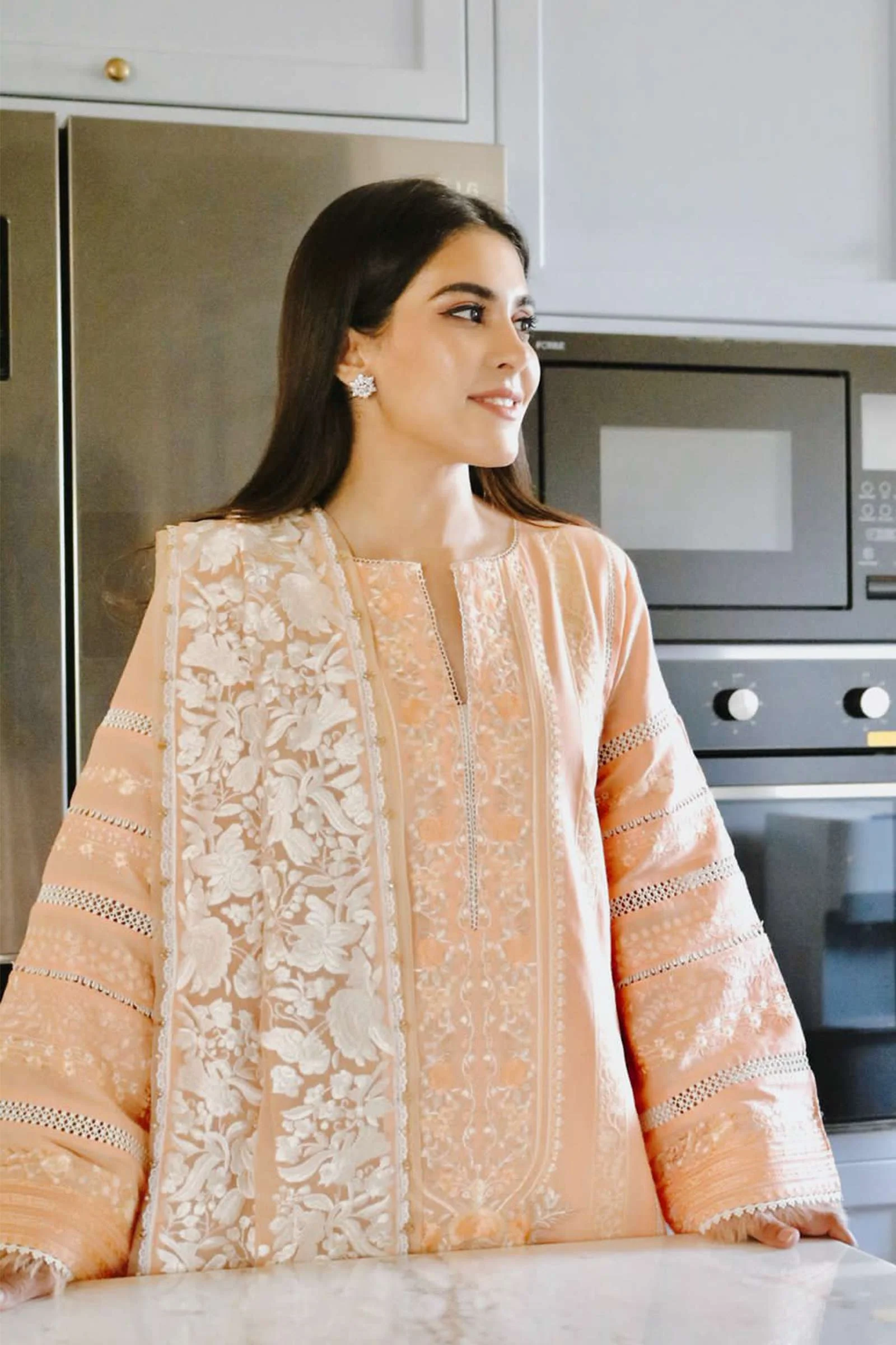 Zara Shahjahan Luxury Eid Lawn Collection 2022 – Sona-A - Image 3
