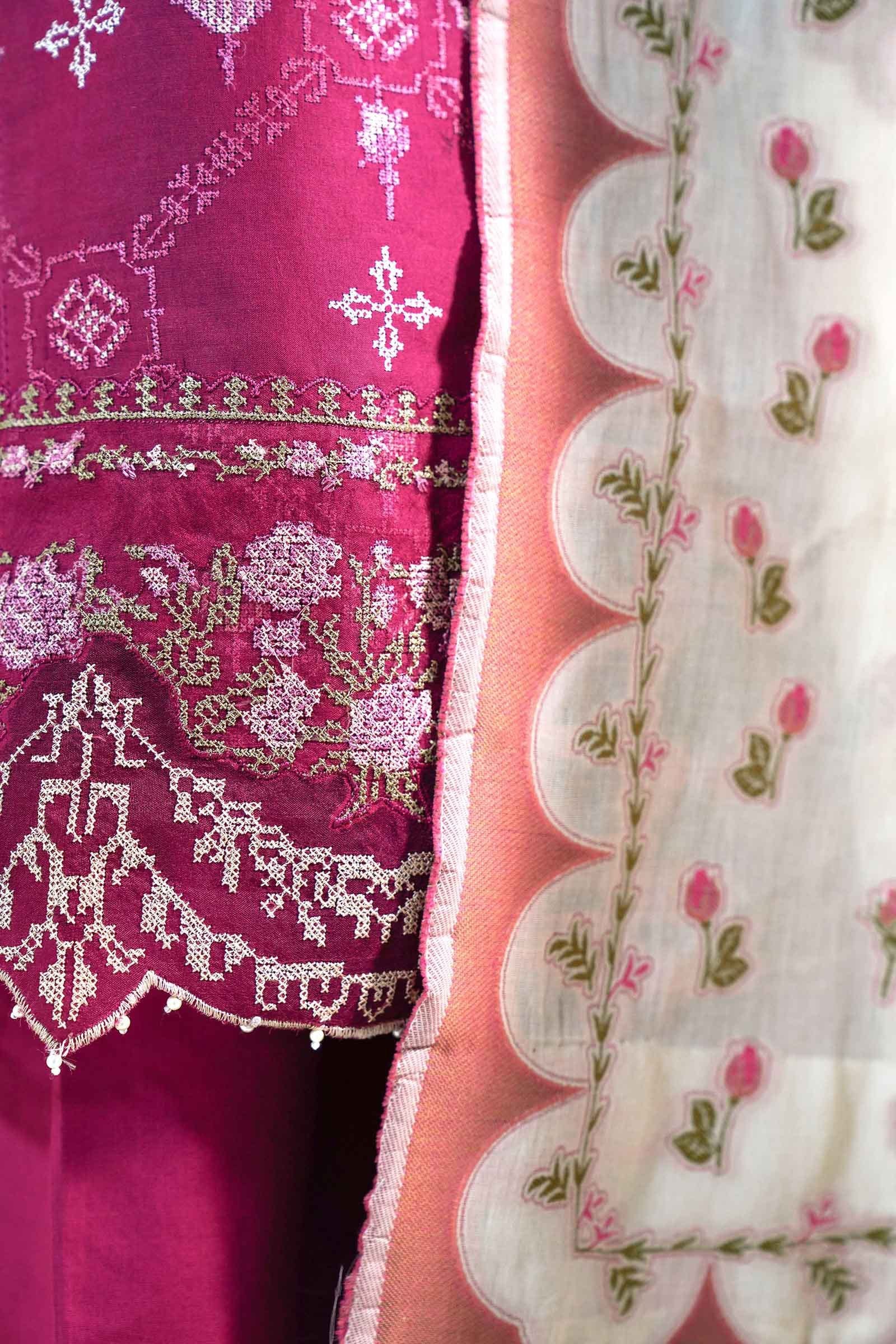 Zara Shahjahan Luxury Lawn Collection 2021 – FAJAL-A - Image 5