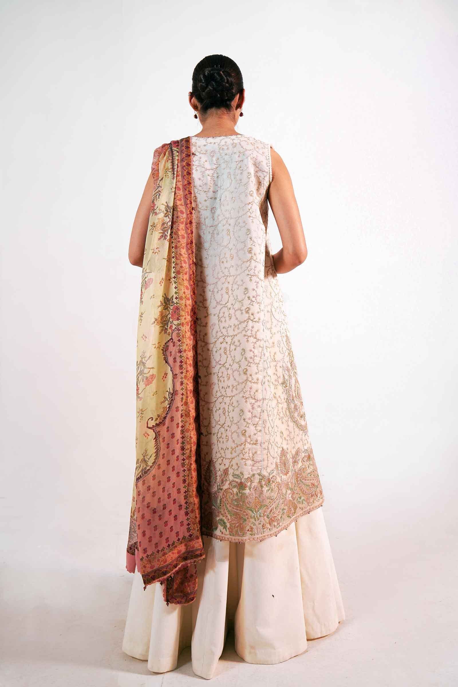 Zara Shahjahan Luxury Lawn Collection 2021 – MEHAR-B - Image 3
