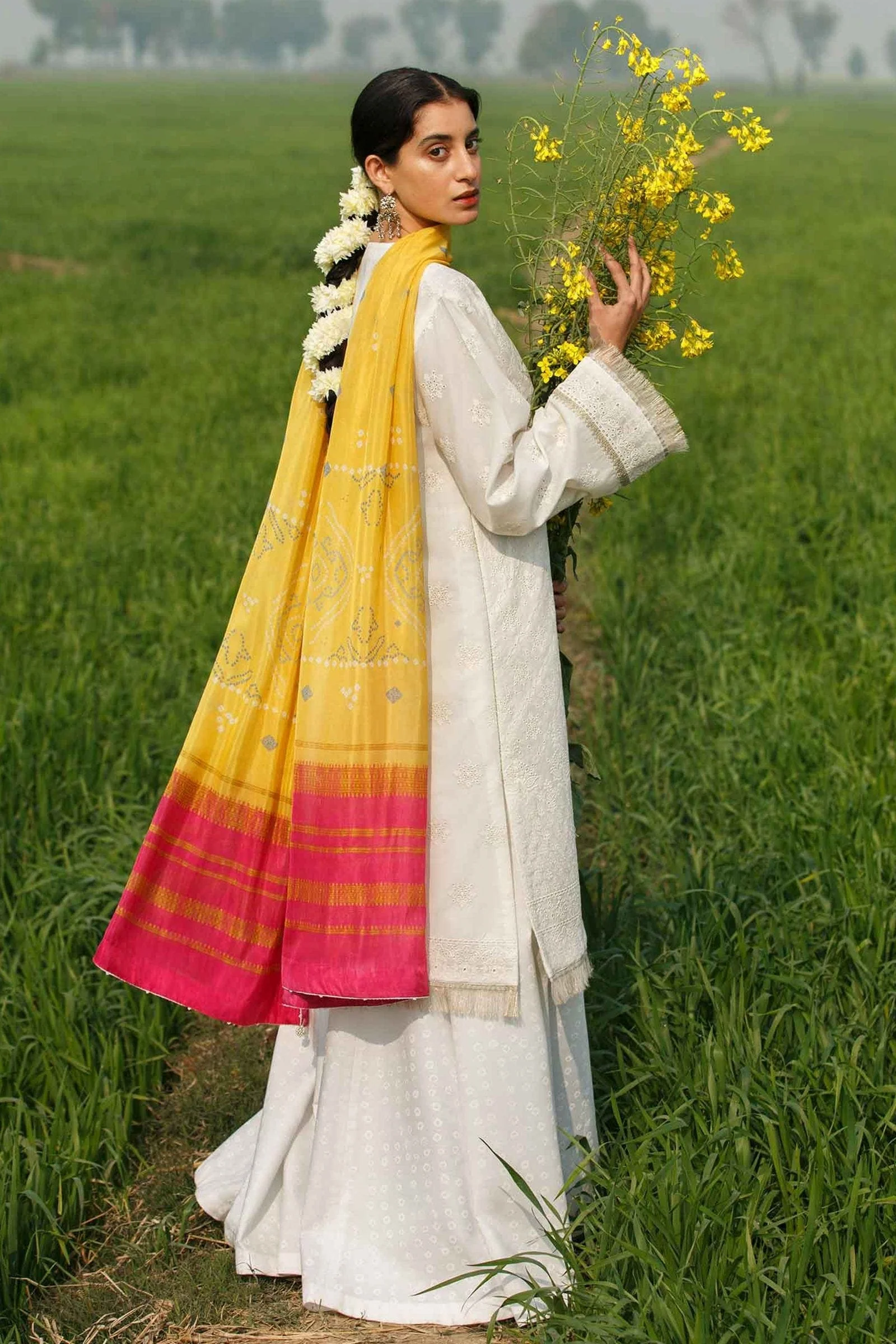 Zara Shahjahan Luxury Lawn Collection 2021 – SOHNI-B - Image 8