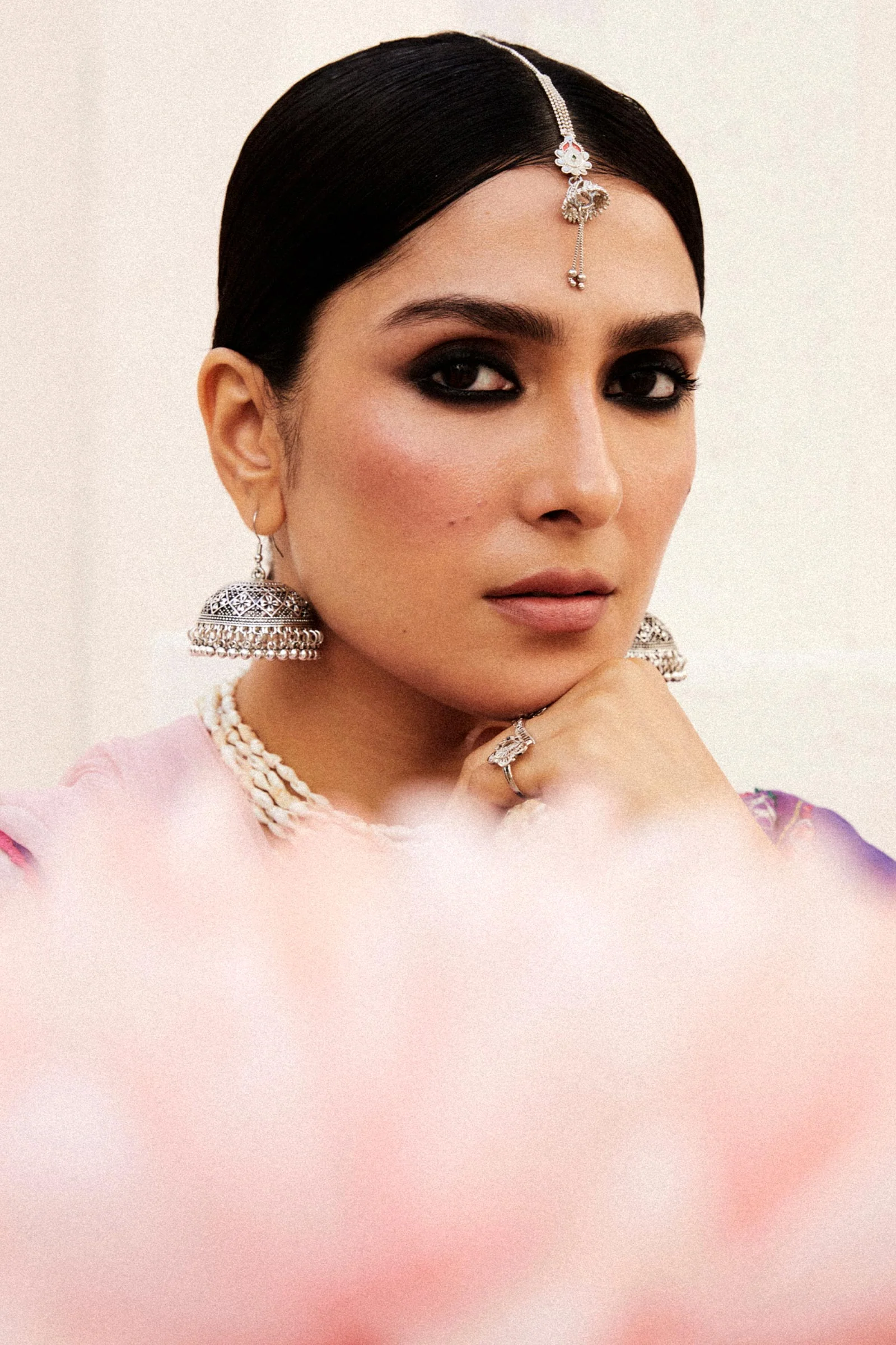 Zara Shahjahan x Ayeza Khan Luxury Lawn Collection 2024 – LAMIA-7B - Image 4